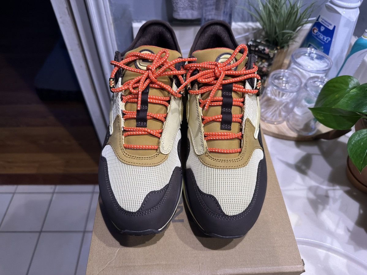 travis scott air max baroque brown