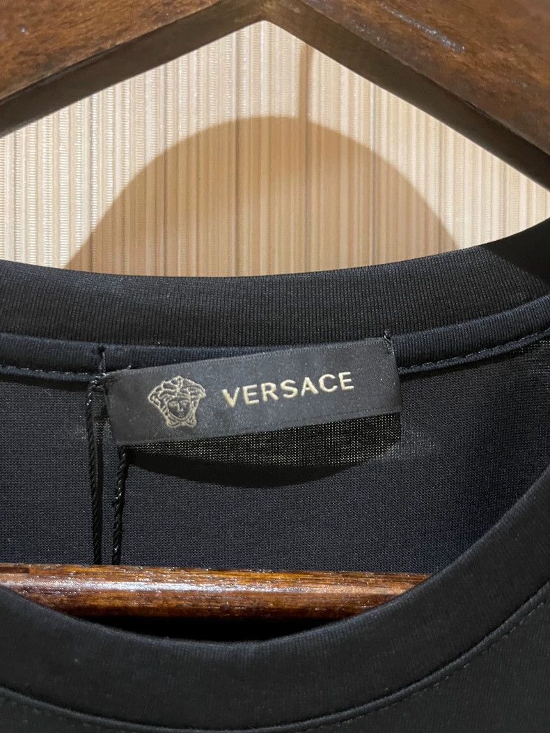 Versace Black short-sleeved T-shirt