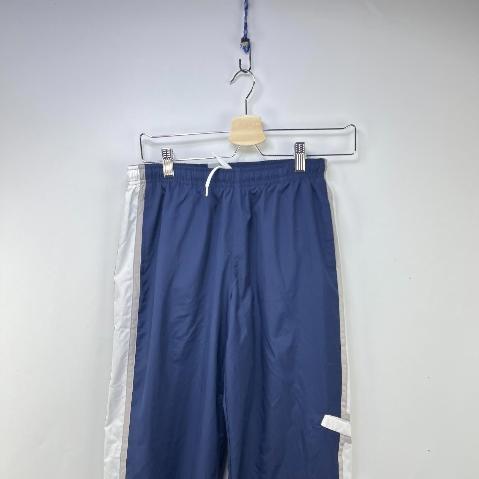 Nike Vintage Nike Windbreaker Track Pants Youth XL Baggy Size ONE SIZE - 2 Thumbnail