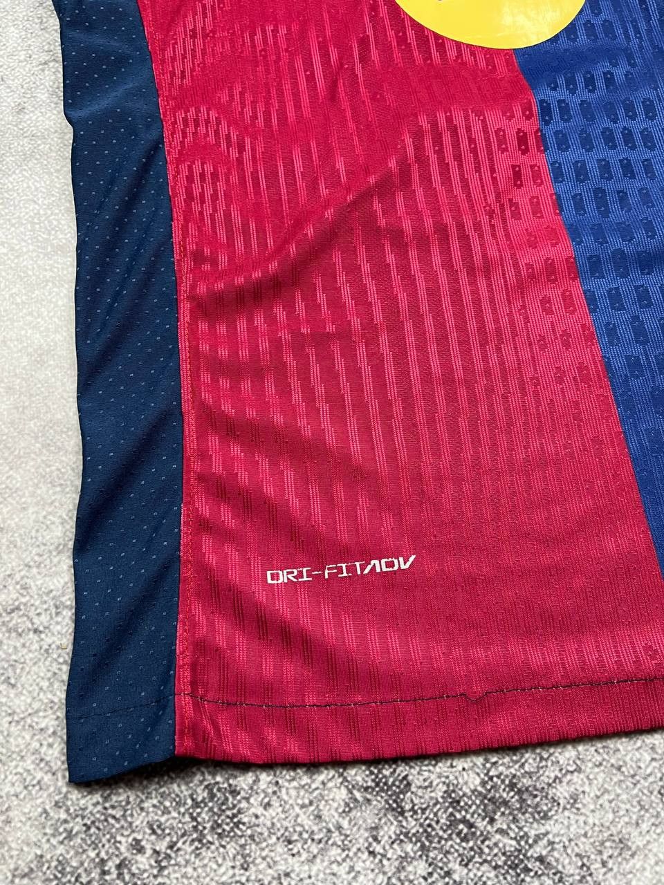 Nike Nike Barcelona O.Batlee Soccer Jersey Size M / US 6-8 / IT 42-44 - 6 Thumbnail