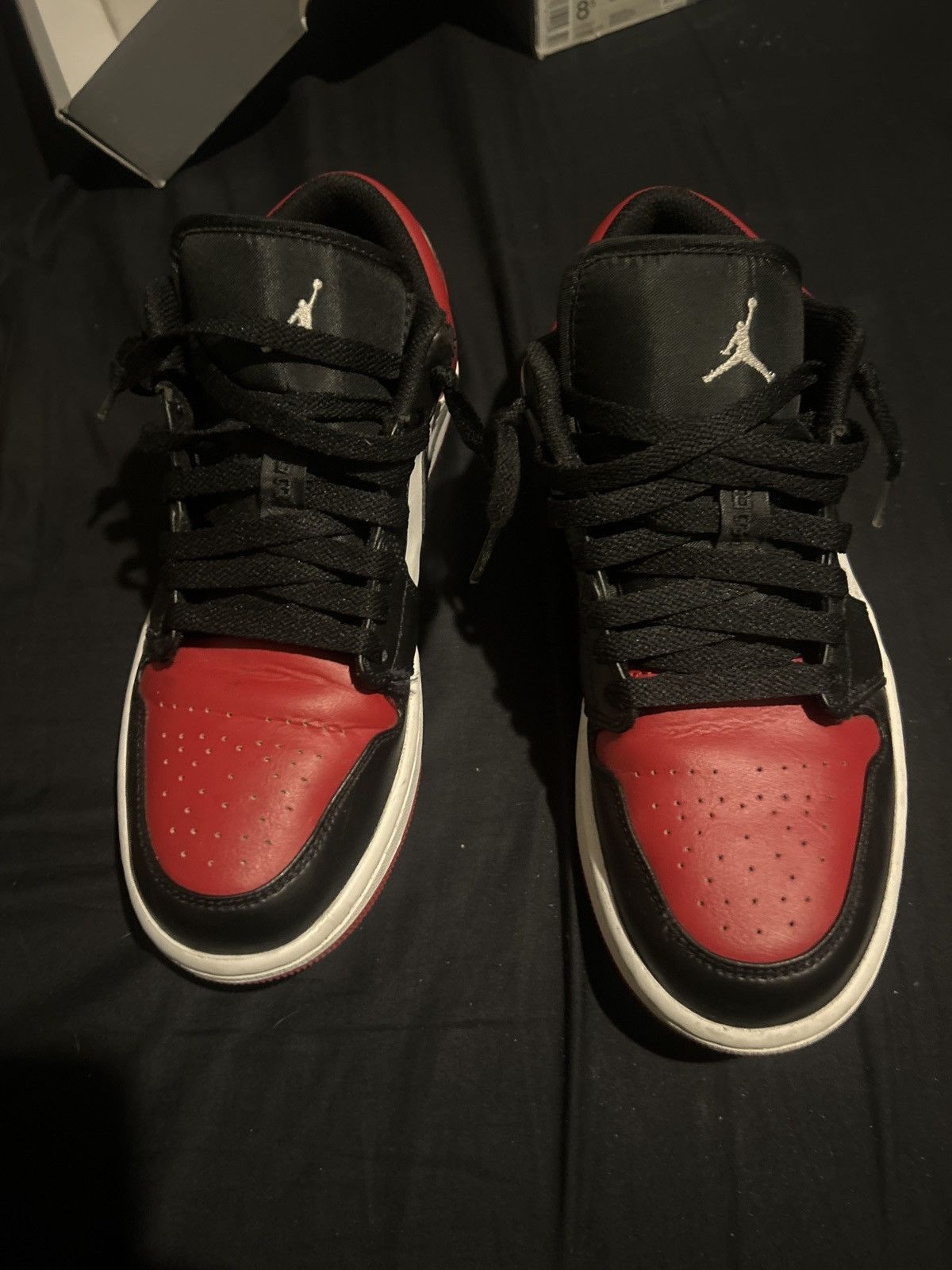 Nike Air jordan 1 bred toes Size US 8.5 / EU 41-42 - 3 Thumbnail