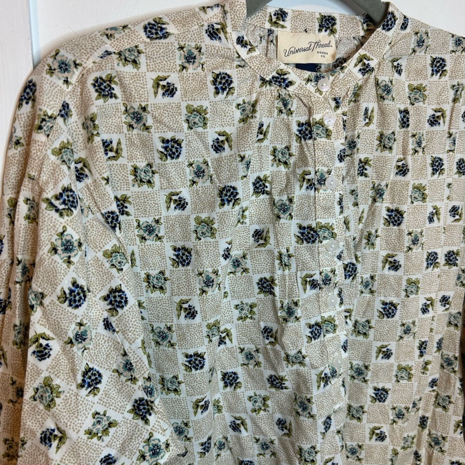 Other Universal Thread Floral Cottagecore Poet Blouse Size S / US 4 / IT 40 - 6 Thumbnail