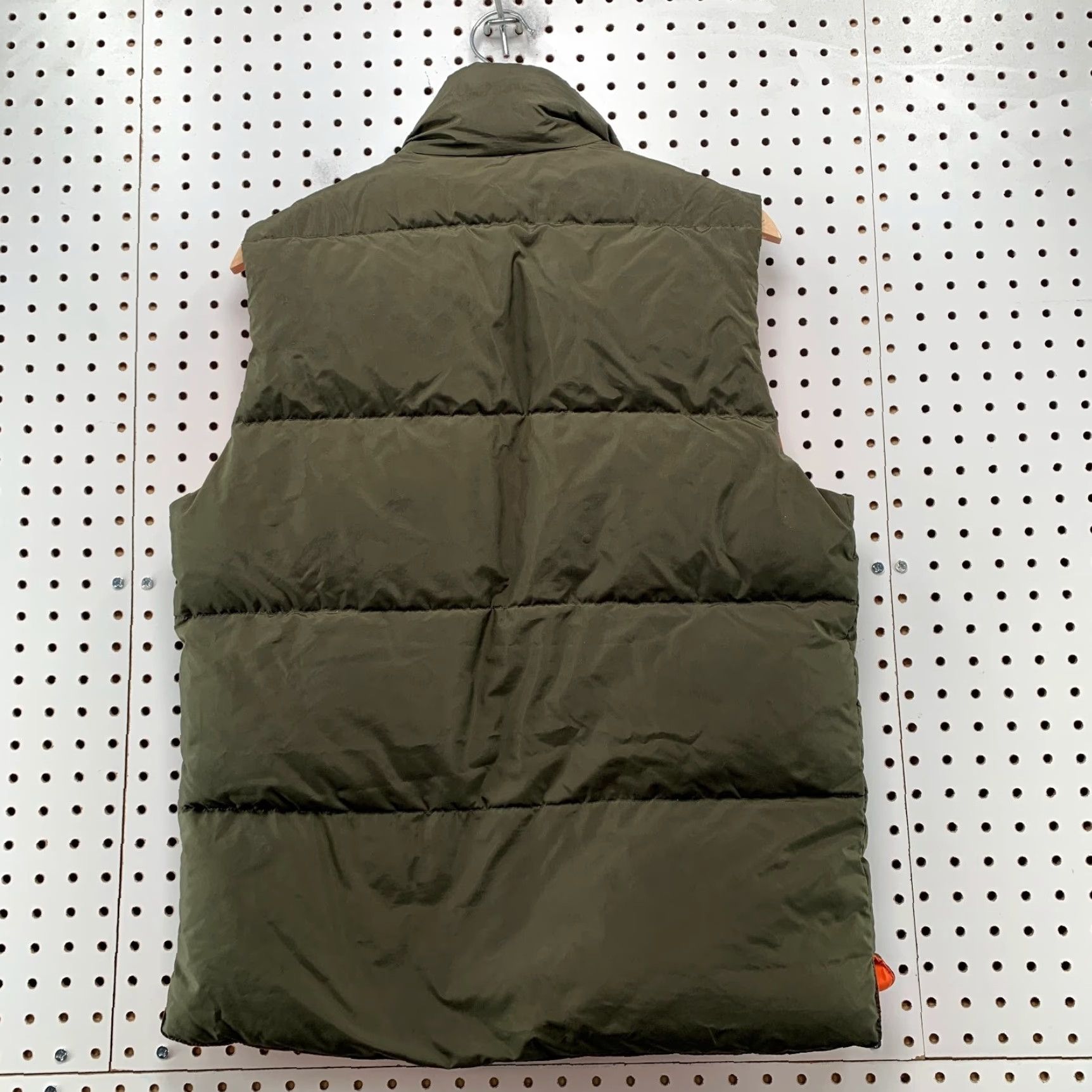 J.Crew J.CREW Down Puffer Vest Jacket Men Small Green Olive Green Oranger Liner Outdoor Vest, Puffer, Down, Winter, Fall, Spring, Men Size US L / EU 52-54 / 3 - 2 Thumbnail