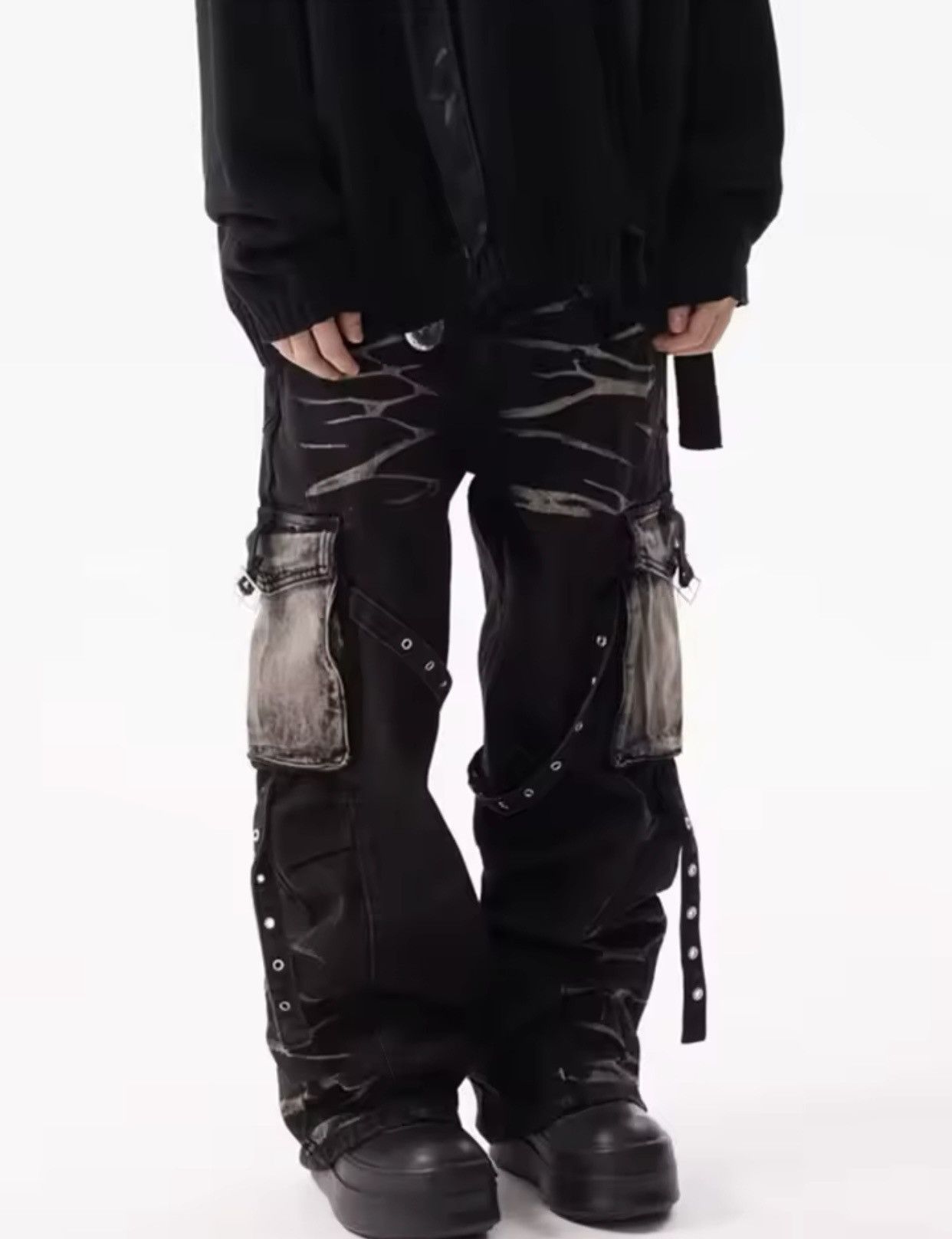 Denime × Jean Cyber Y2K Streetwear Ripple Strap Baggy Cargo Jeans Pants Size US 33 - 1 Thumbnail