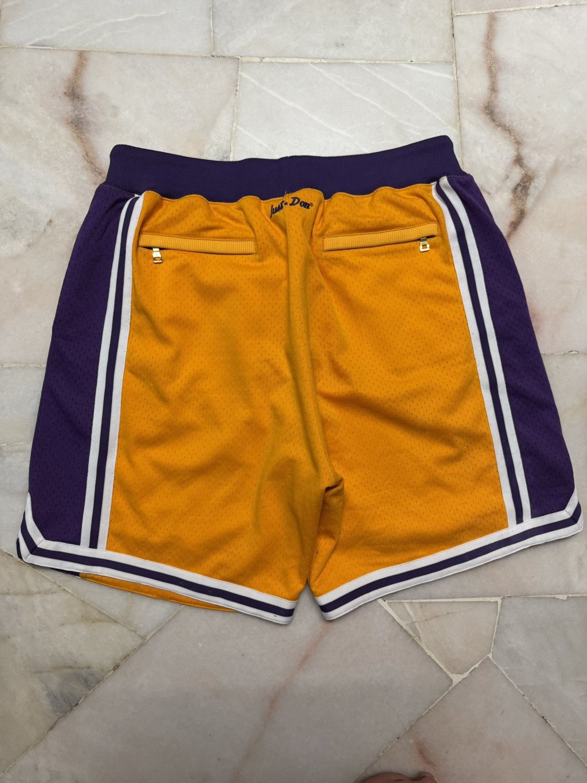 NBA 💥JUST x DOM MITCHELL & NESS LAKERS SHORT NBA JERSEY Size US 36 / EU 52 - 12 Thumbnail