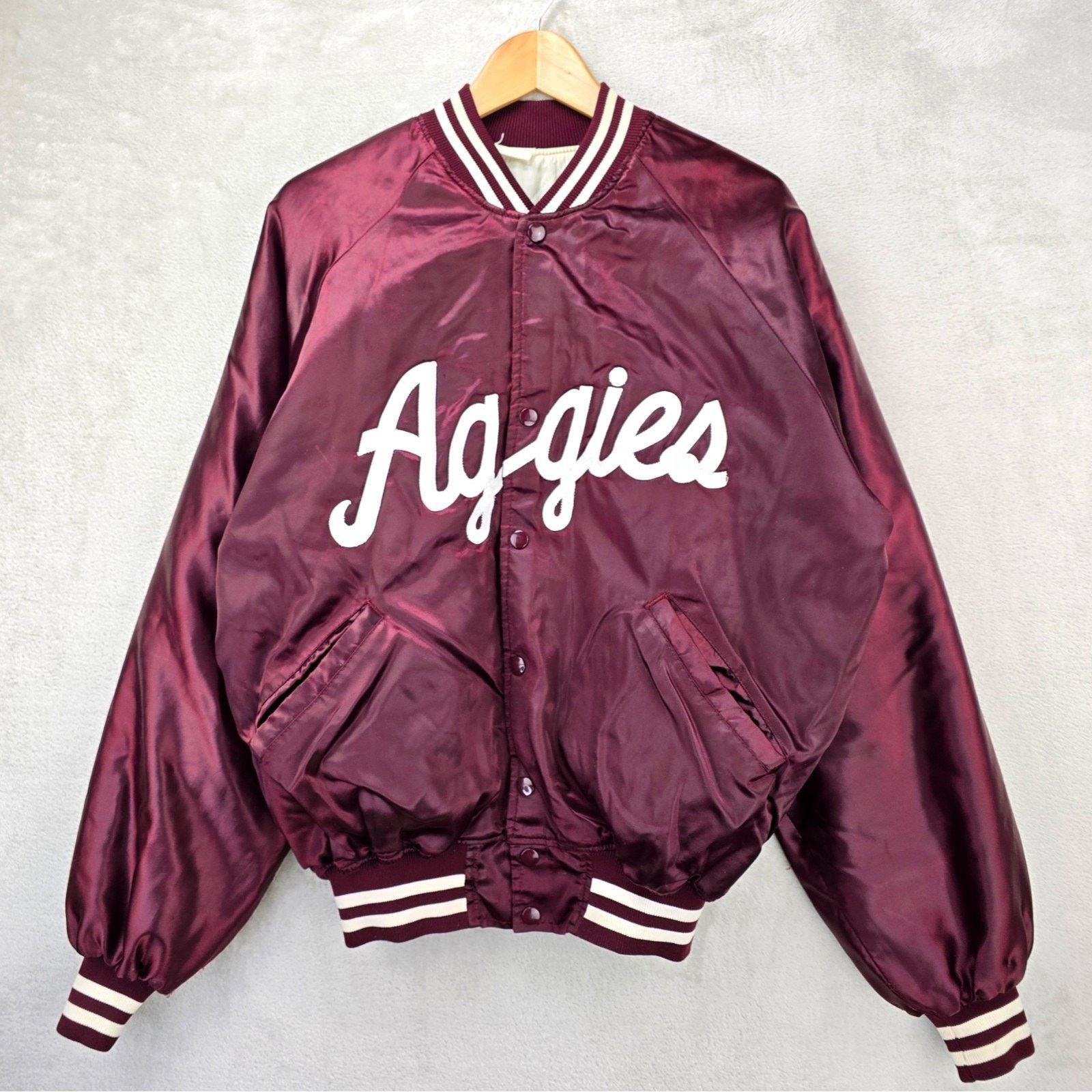 Other Vintage Texas A&M Aggies Satin Bomber Jacket XL Maroon 80s Size US XL / EU 56 / 4 - 1 Thumbnail