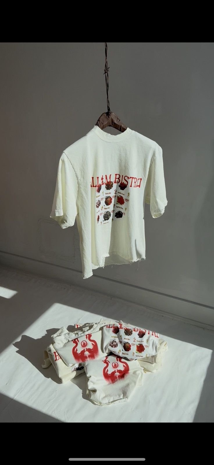 Vintage Vintage Graphic TShirt Size US L / EU 52-54 / 3 - 5 Thumbnail