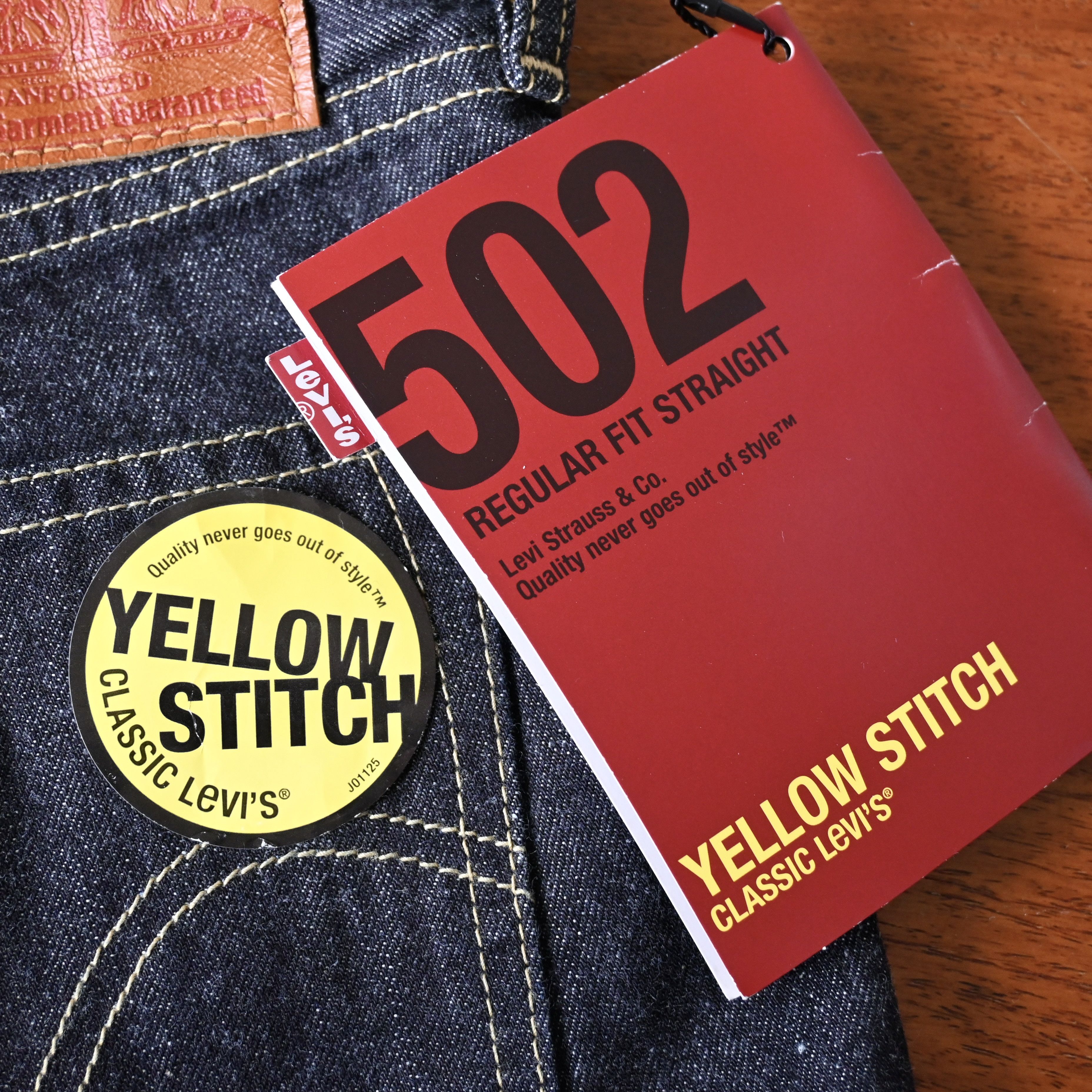 Levi's DEADSTOCK, 2009 Levi's 502 "Yellow Stitch" rigid denim jeans Size US 38 / EU 54 - 14 Thumbnail