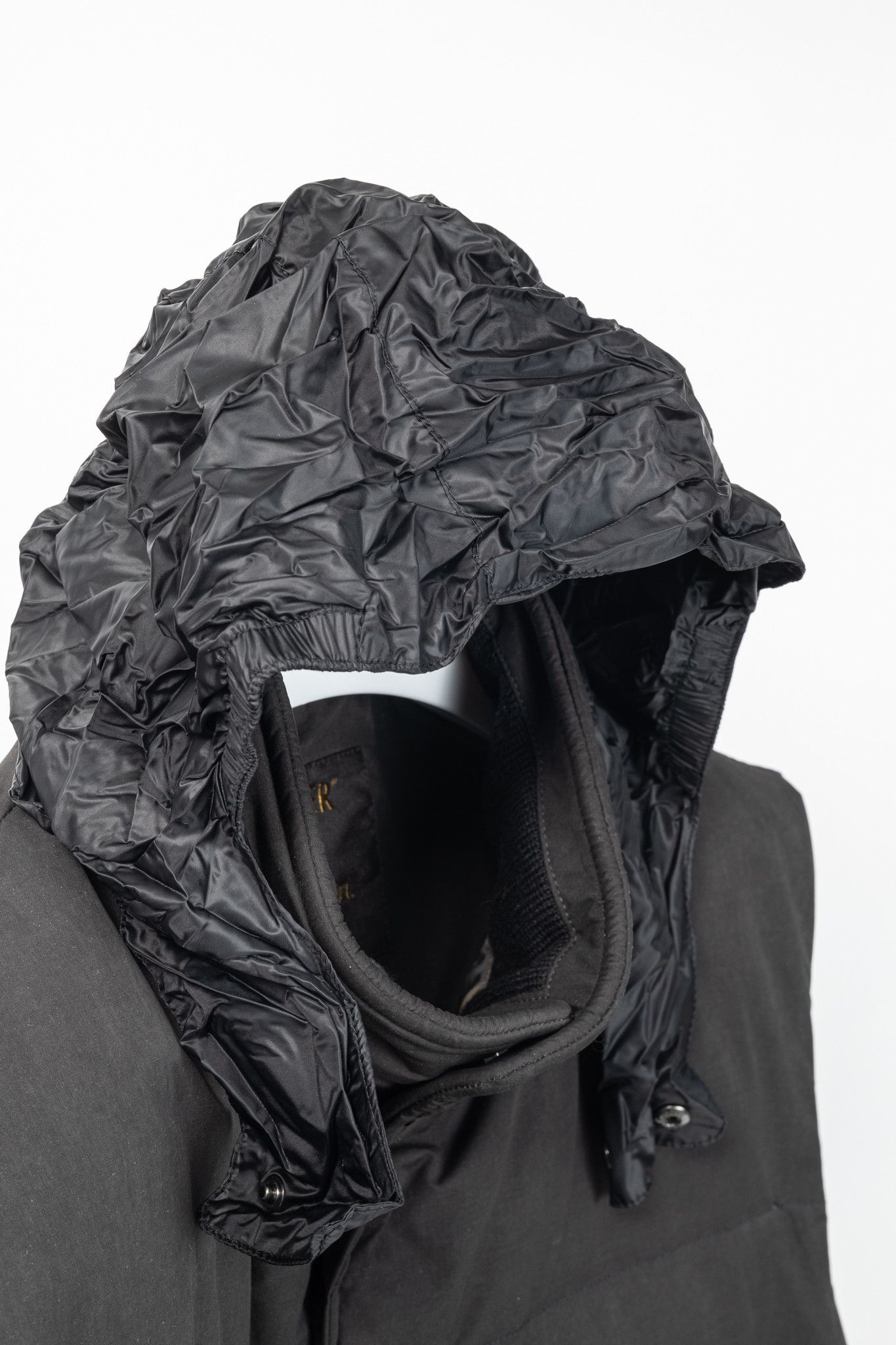 MooRER Moorer for Robb Report Hidden-Hood Quilted Down Puffer Vest Size US XXL / EU 58 / 5 - 9 Thumbnail