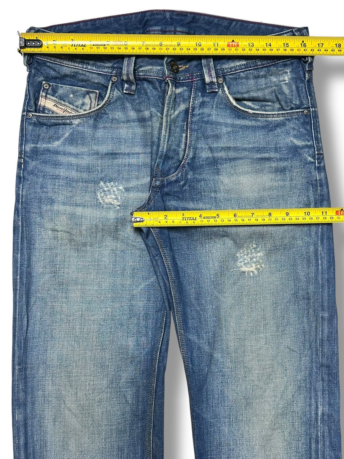 Diesel Diesel Vintage Distressed With Straight Loose and Faded Wash Size US 33 - 14 Thumbnail
