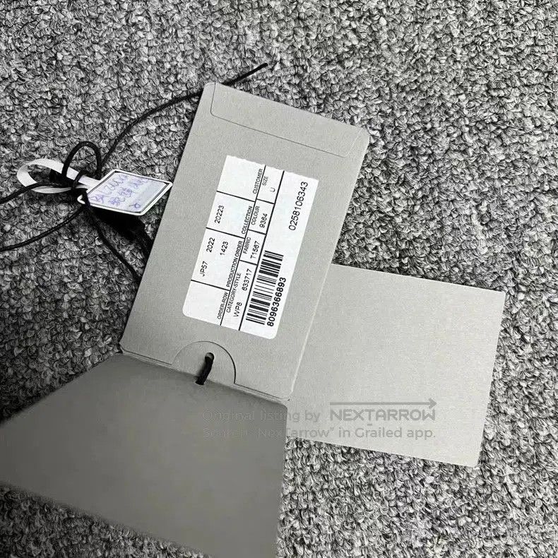 Balenciaga balenciaga's latest khaki cashmere logo cold hat. Size ONE SIZE - 2 Thumbnail