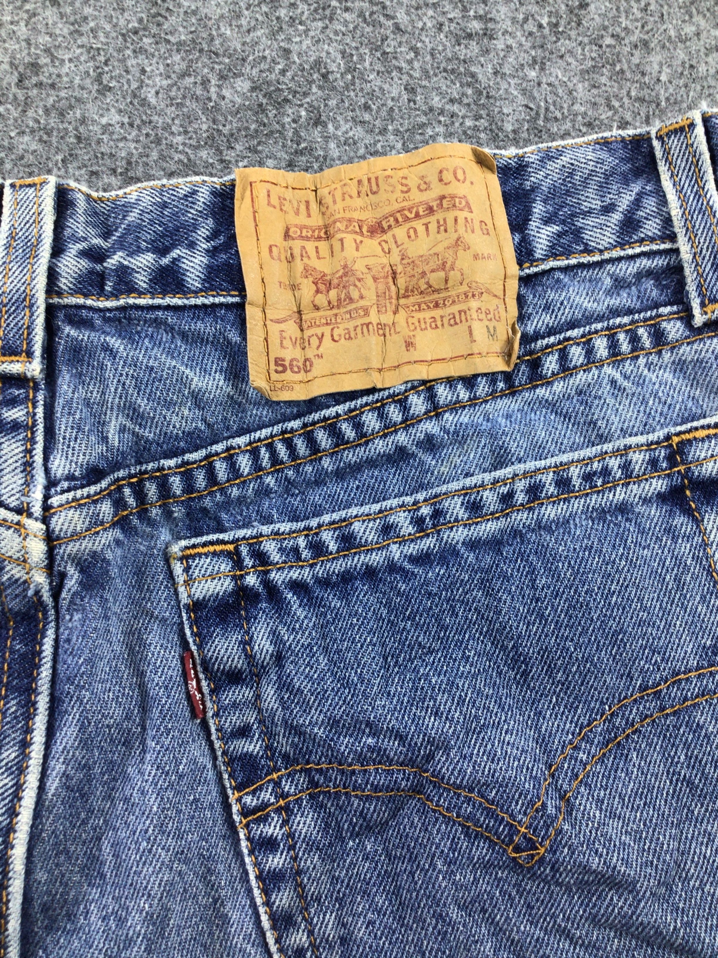 Levi's Vintage 90s Levi's 560 Jeans Faded Blue Denim KJ180A Size US 32 / EU 48 - 5 Thumbnail
