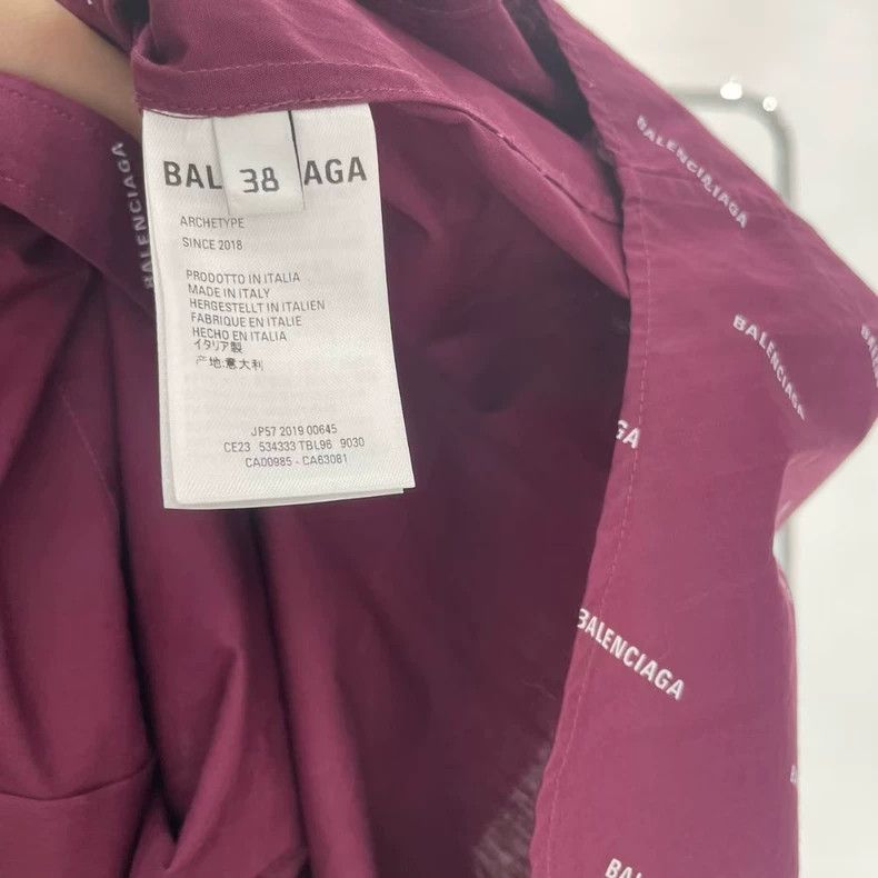 Balenciaga Balenciaga size 38 Full print coat Size US S / EU 44-46 / 1 - 5 Thumbnail