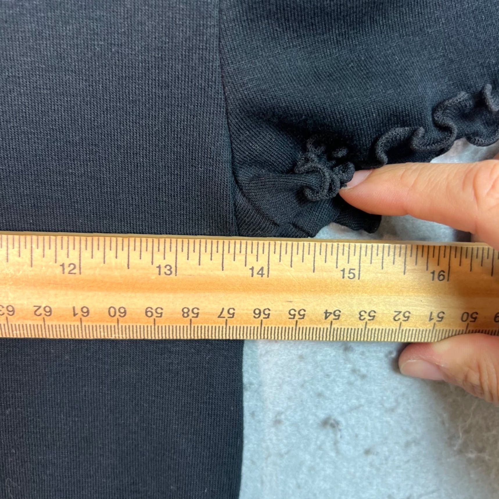 Gap Gap Top Women Modern Black Short Sleeve Ruffle Hem Square Neck T Shirt Small Top Subtle Basic Casual Cotton Spandex Size S / US 4 / IT 40 - 5 Thumbnail
