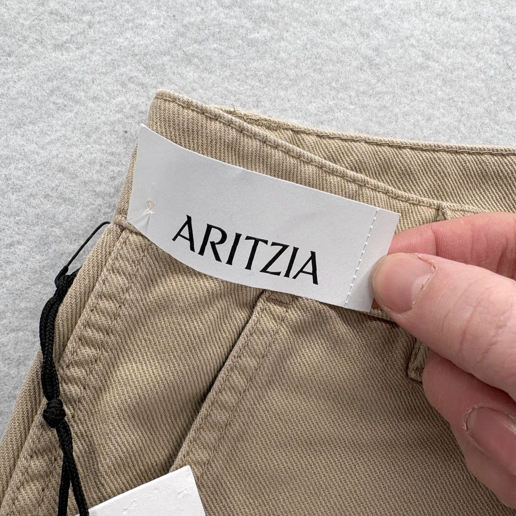 TNA Aritzia Tna Cargo Pants Womens 2 Beige Cotton Twill Straight Leg Utility Colonel Size 26" / US 2 / IT 38 - 5 Thumbnail