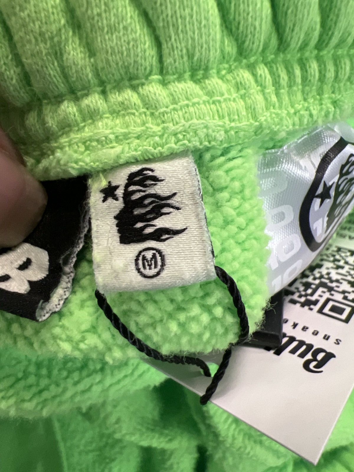 HELLSTAR Hellstar Neon Green Warm Up Shorts Size US 32 / EU 48 - 4 Thumbnail