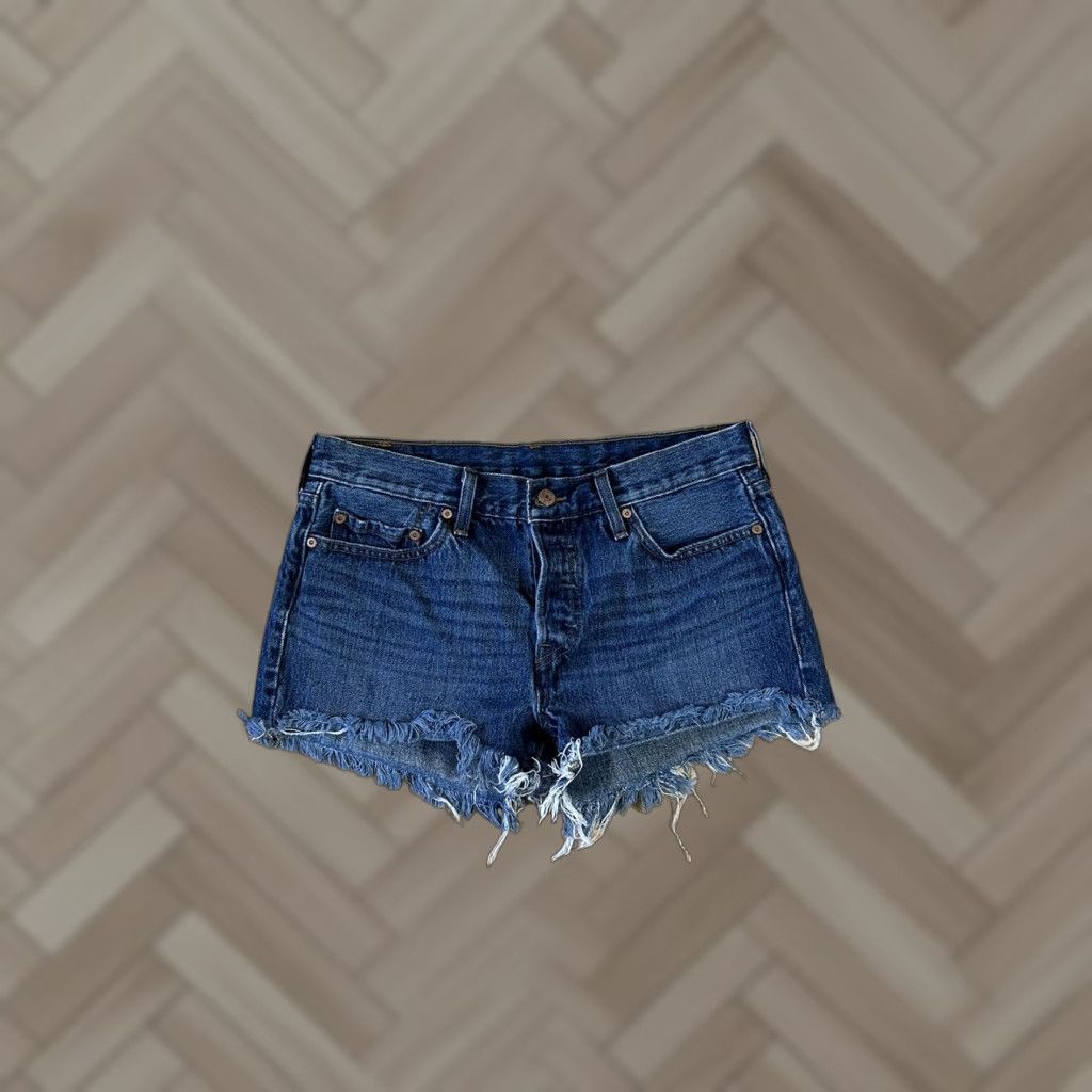 Levi's Levi's Womens Shorts Blue Button Fly Cut-Off Waist 28 Casual Denim 28 in No Rise High Regular Pockets Fringe Logo Modern Classic Women Size 28" / US 6 / IT 42 - 1 Thumbnail