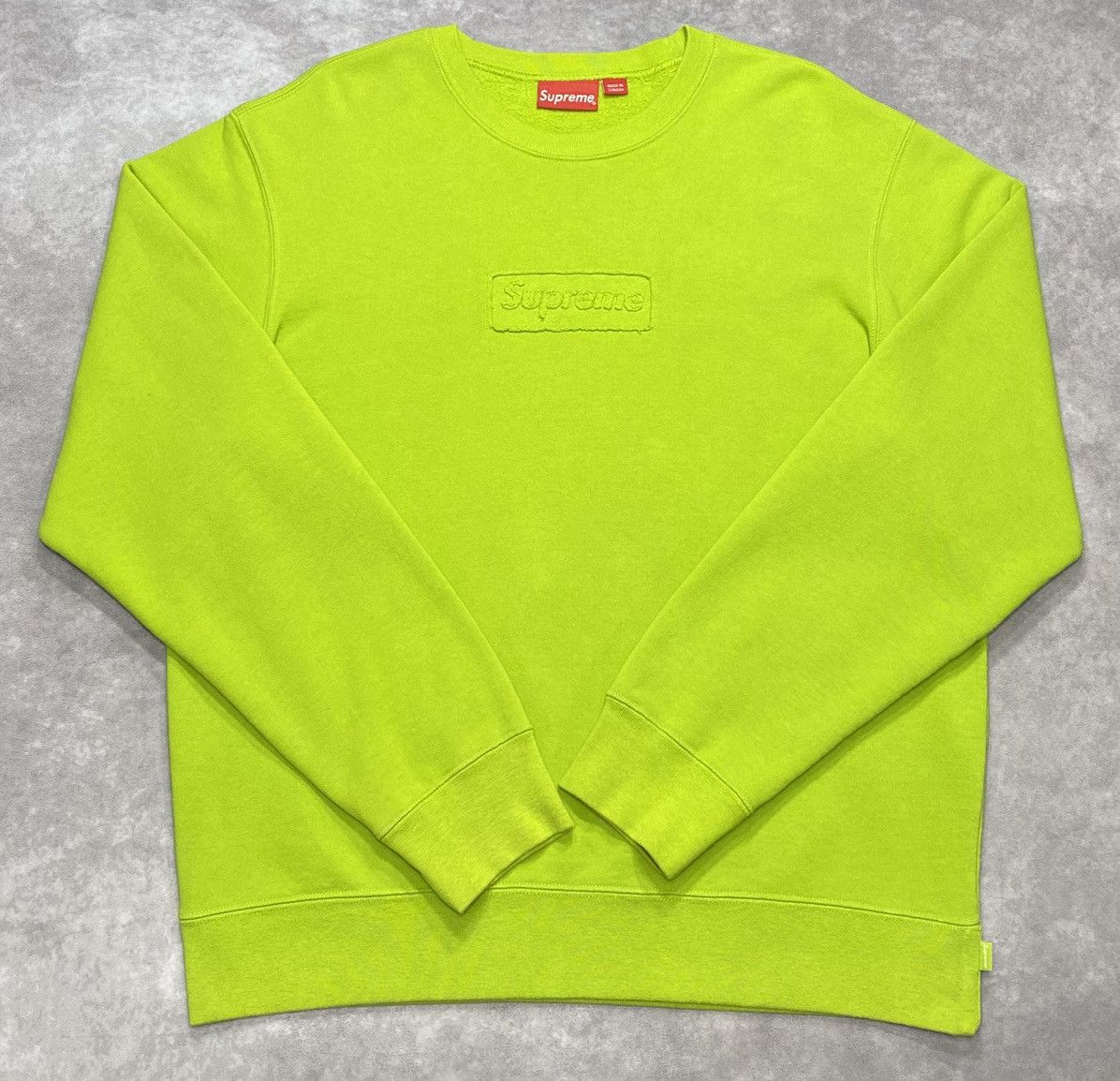 Supreme Supreme Cutout Logo Crewneck Lime (SS20) Size US L / EU 52-54 / 3 - 1 Thumbnail