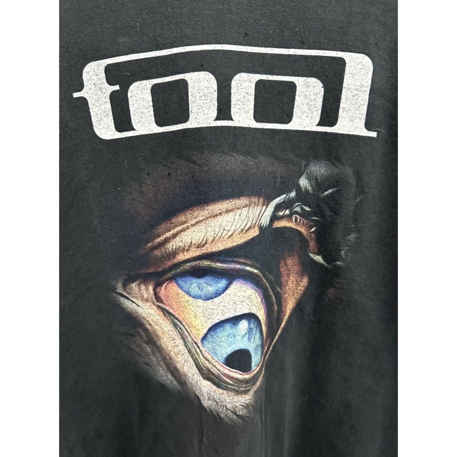 Gildan VTG Tool Aenima Eye Gargoyle Metal Rock Band Long Sleeve T-Shirt 2XL RARE Mens Black 90s Third Eye Distressed Bandsman Gildan VTG Shirt Size US XXL / EU 58 / 5 - 3 Thumbnail