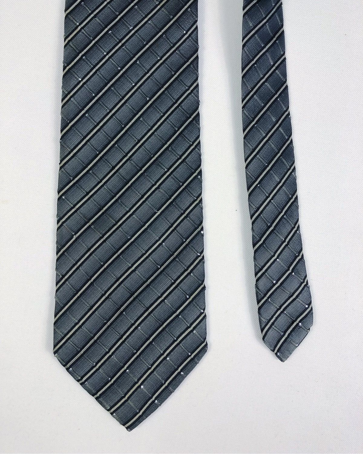 Yves Saint Laurent Rare Vintage Yves Saint Laurent YSL Silk Tie Size ONE SIZE - 3 Thumbnail