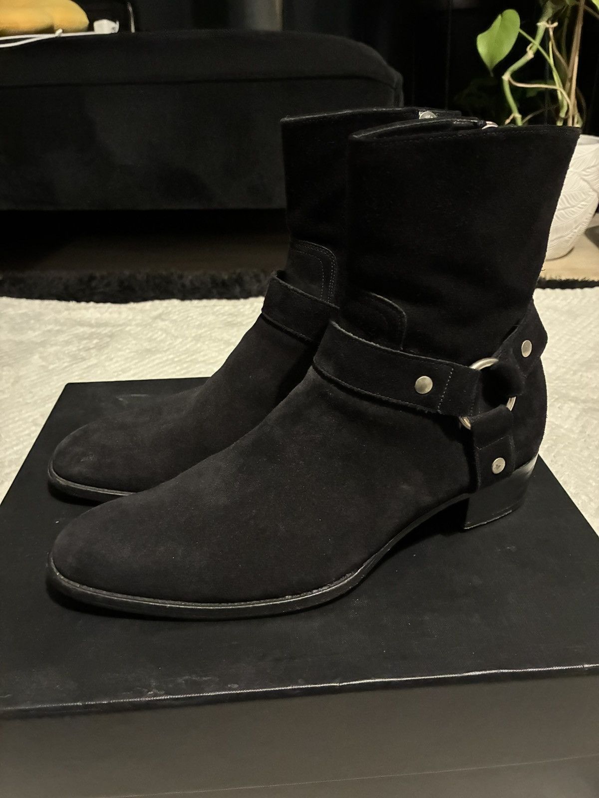 Saint Laurent Paris Saint Laurent wyatt suede boots Size US 8.5 / EU 41-42 - 1 Thumbnail