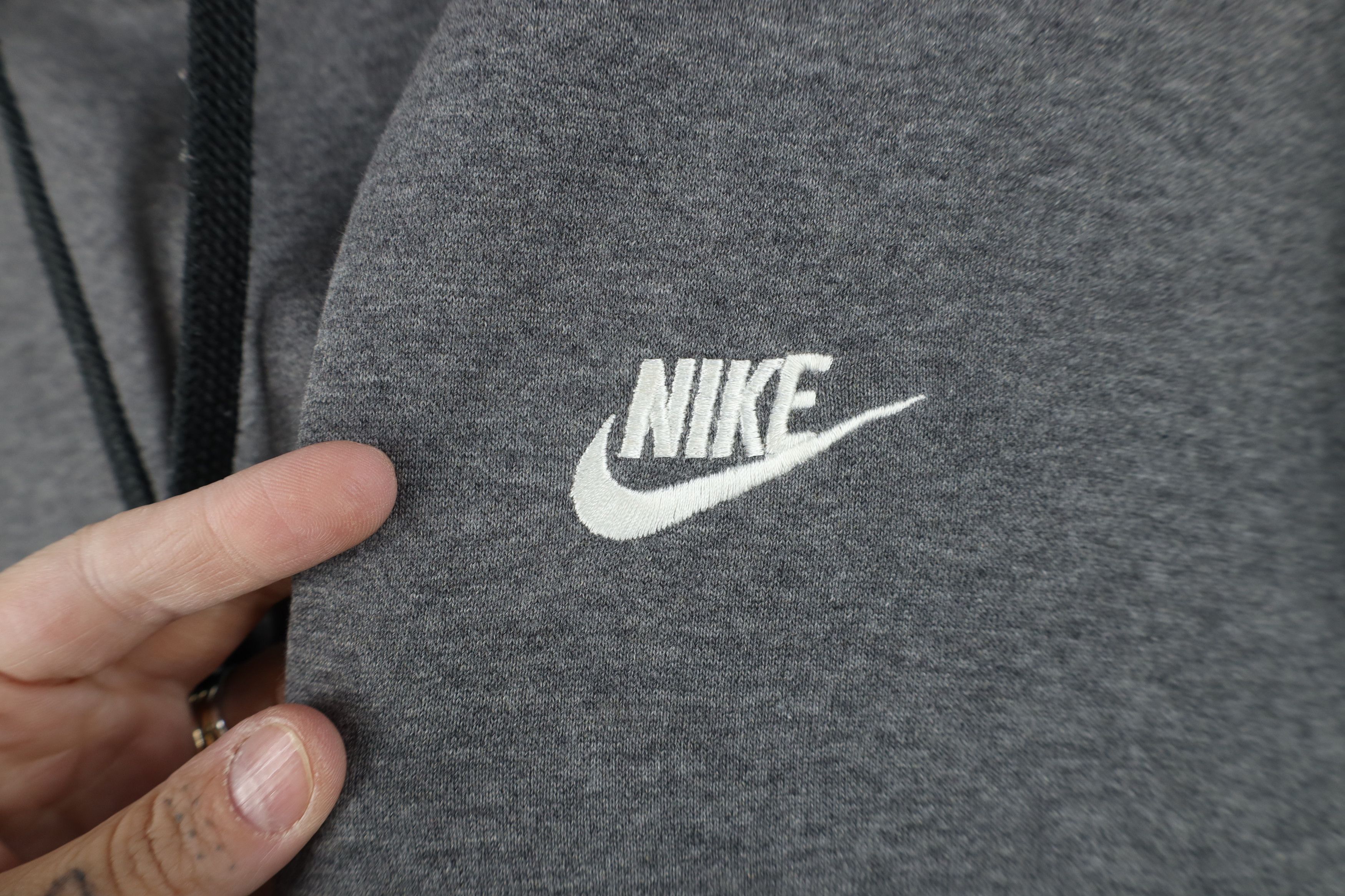Nike Vintage Nike Travis Scott Mini Swoosh Spell Out Hoodie Gray Size US L / EU 52-54 / 3 - 4 Thumbnail