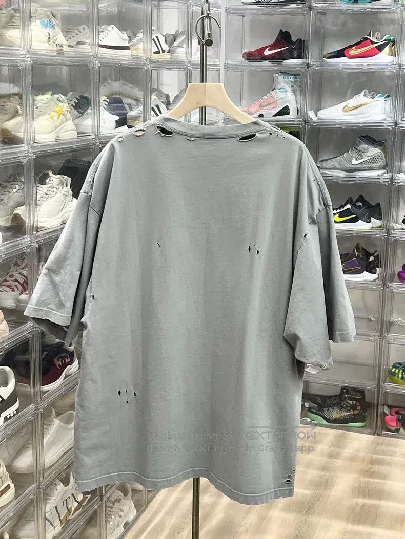 Balenciaga Balenciaga Blurred mosaic short sleeve size M Size US M / EU 48-50 / 2 - 4 Thumbnail