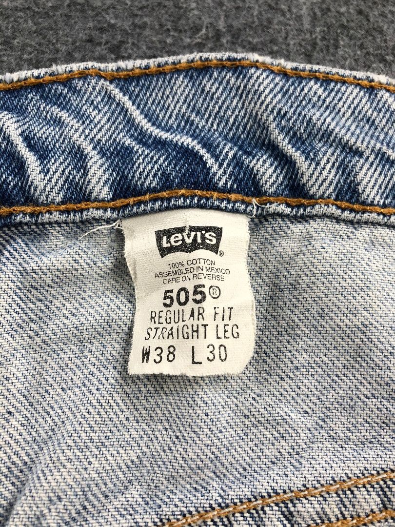 Levi's Vintage Light Wash Levis 505 Jeans-JM774 Size US 36 / EU 52 - 9 Thumbnail