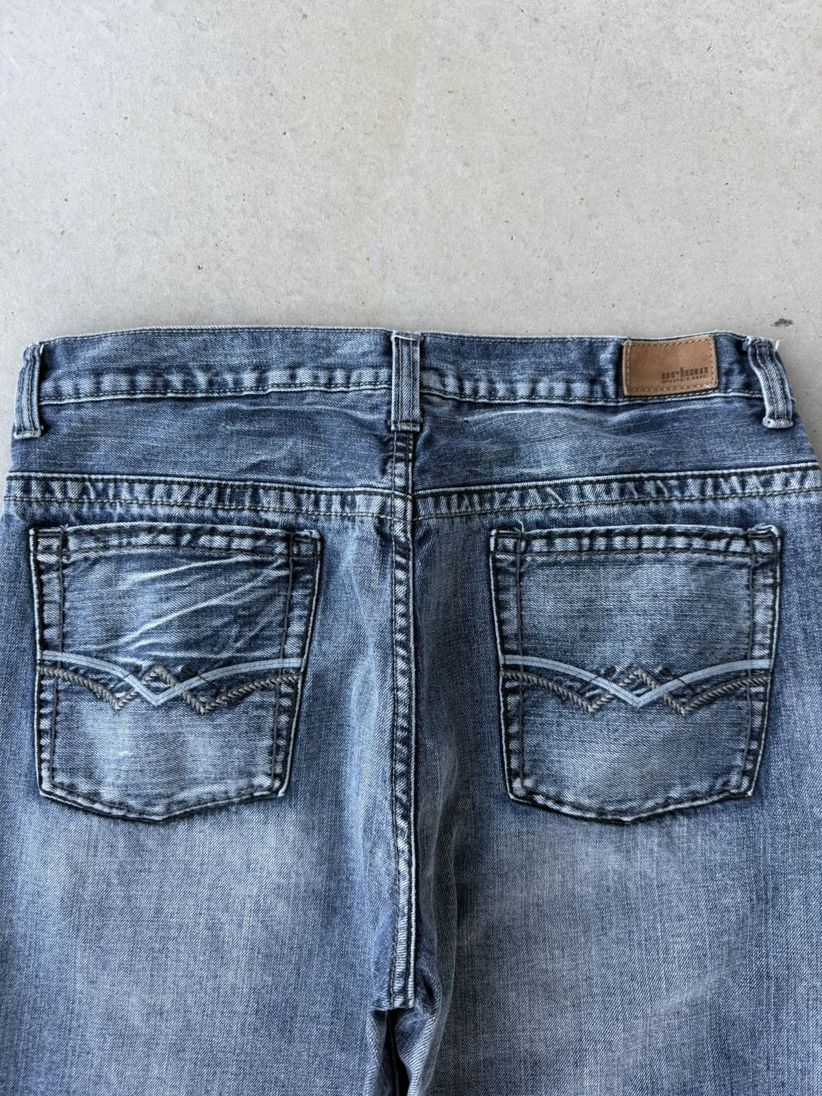 Southpole Y2K Urban Pipeline Light Wash Denim Baggy Jean Shorts Size US 34 / EU 50 - 3 Thumbnail
