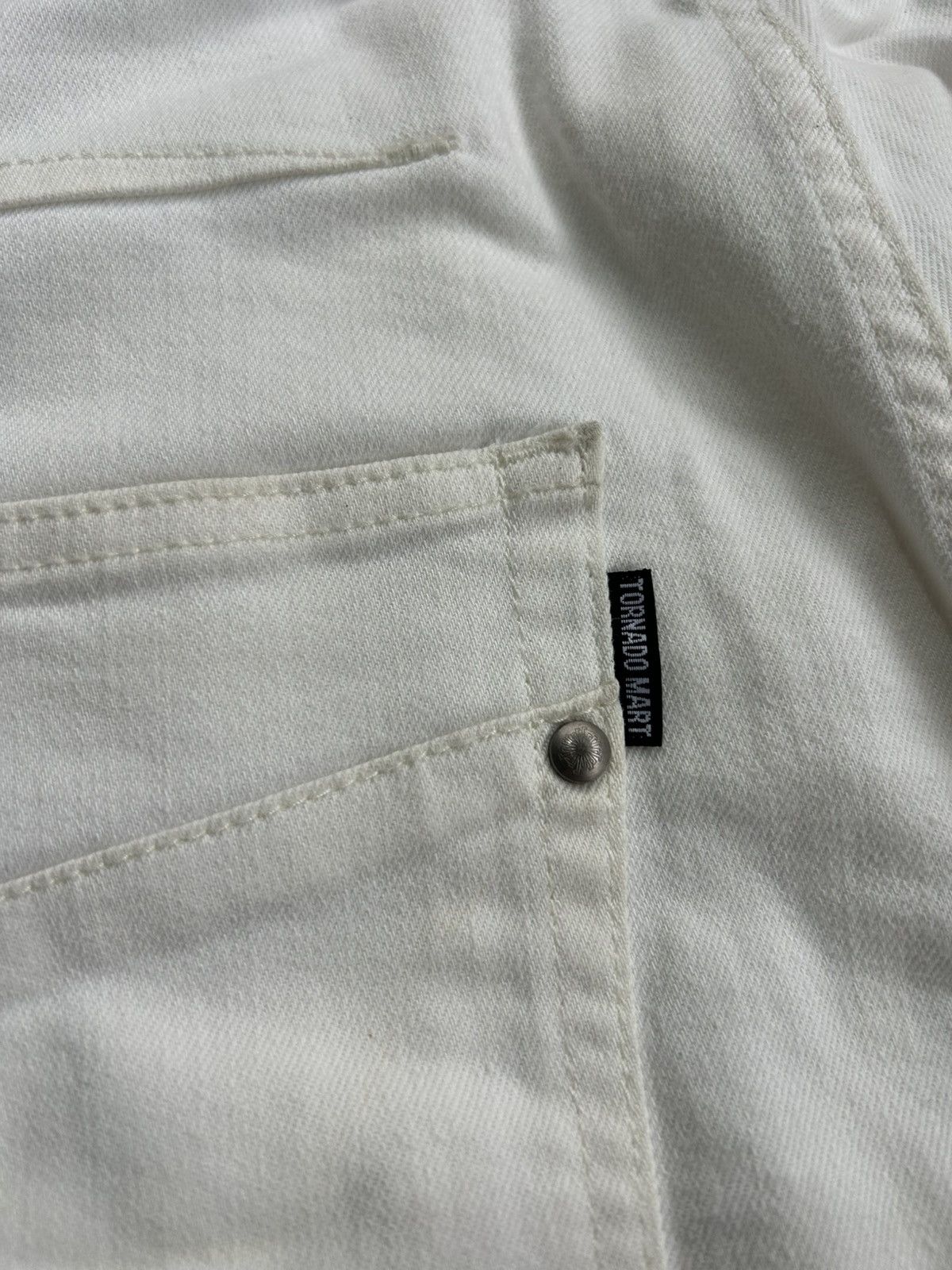 Tornado Mart Tornado Mart Zero Bootcut White Jeans Size US 31 - 8 Thumbnail