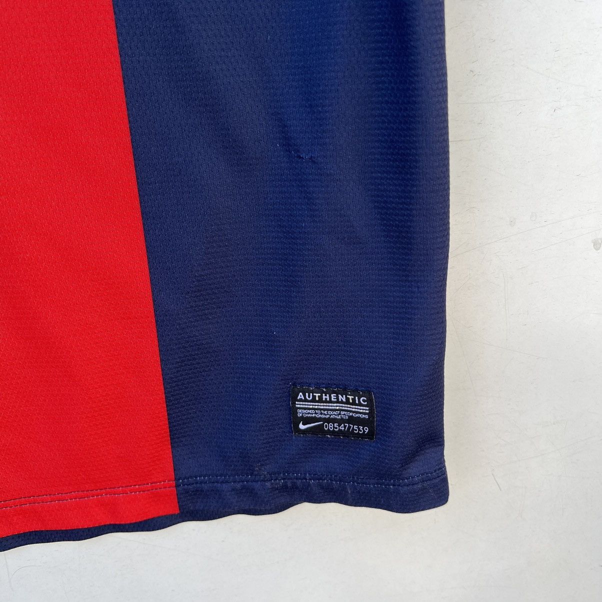 Nike PARIS SAINT GERMAIN 2014 2015 FOOTBALL SOCCER JERSEY NIKE Size US S / EU 44-46 / 1 - 8 Thumbnail