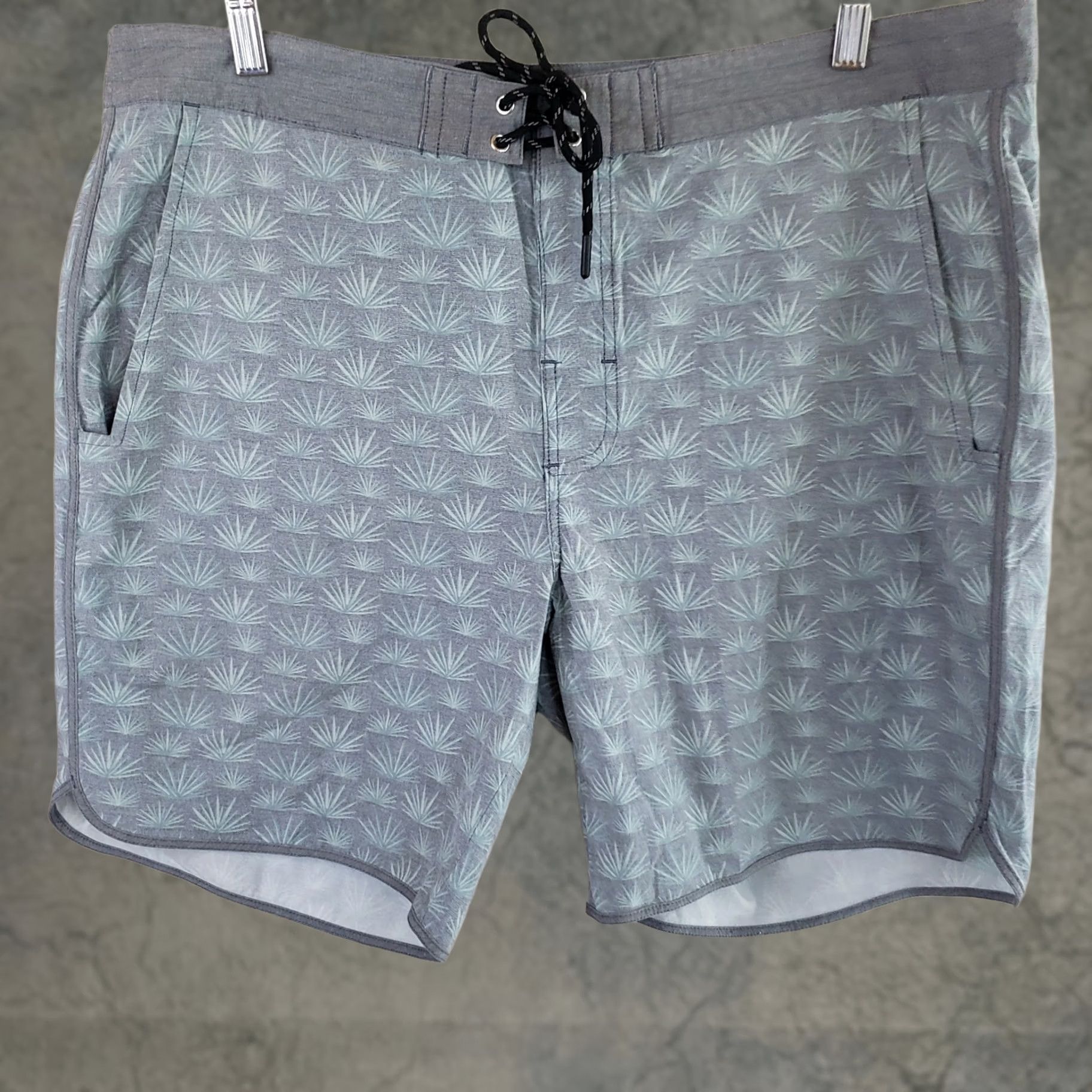 Vintage Southern Marsh Men's Board Shorts XL Gray Mint Palm Print Drawstring Pockets Size US 36 / EU 52 - 1 Thumbnail