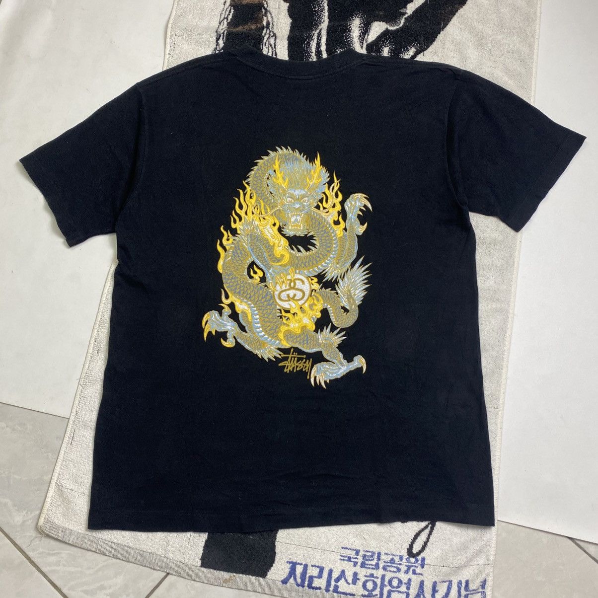Stussy Vintage Stussy Dragon tshirt Size US L / EU 52-54 / 3 - 1 Thumbnail