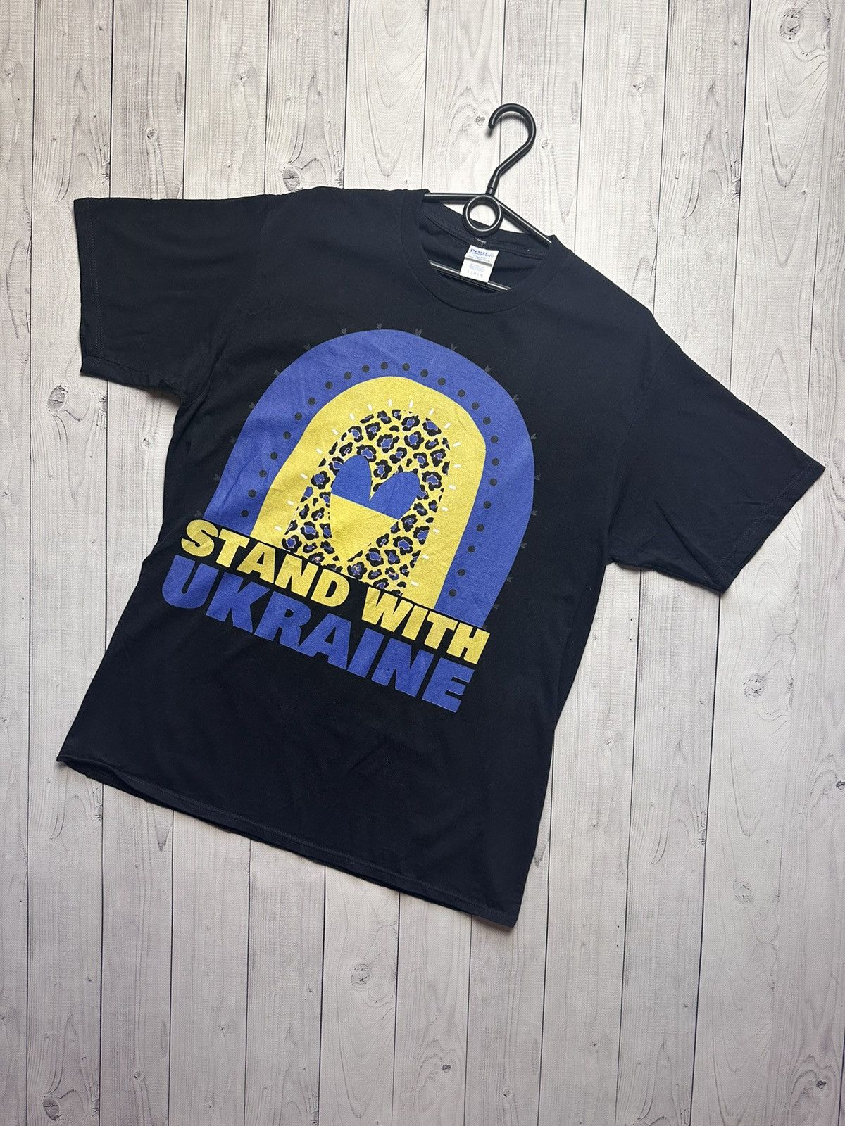 Vintage Ukraine supports Stand With Ukraine logo size L Size US L / EU 52-54 / 3 - 1 Thumbnail