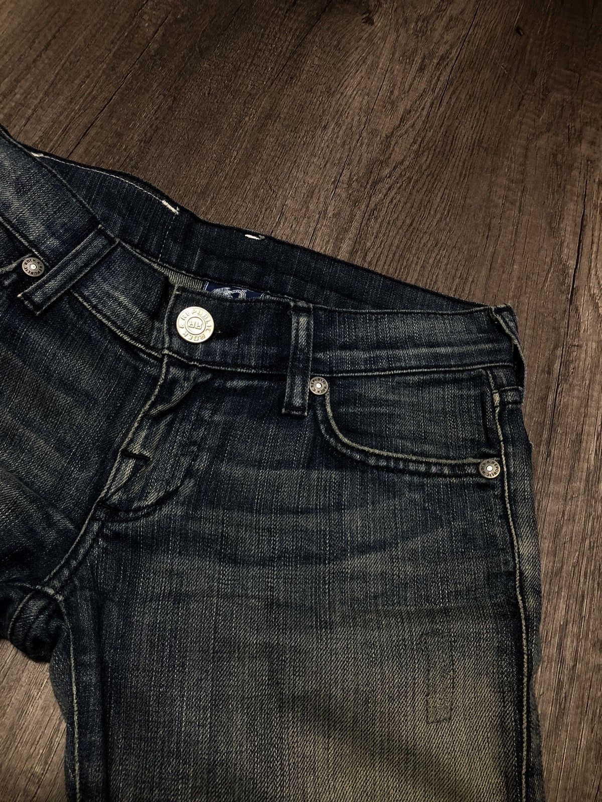 Rock & Republic × Victoria Beckham VICTORIA BECKHAM FOR ROCK & REPUBLIC FLARE JEANS Size 28" / US 6 / IT 42 - 13 Thumbnail