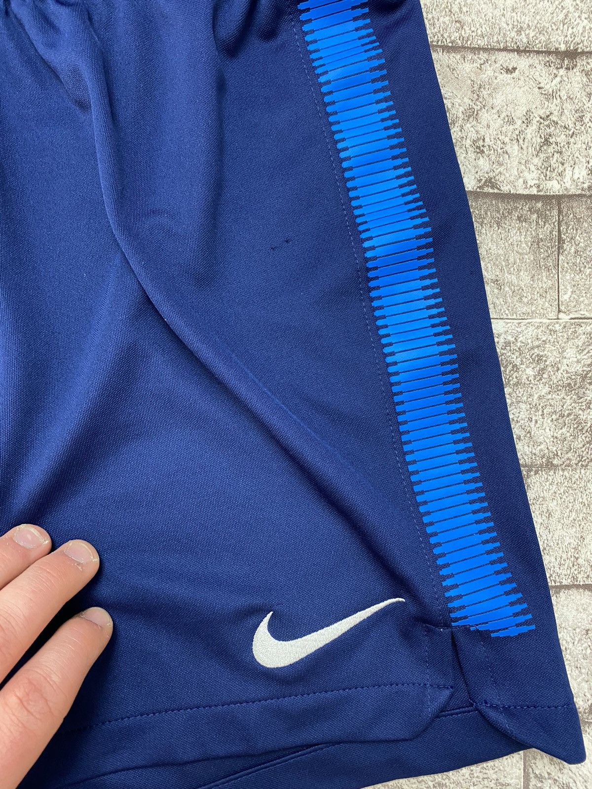 Nike × Vintage Y2k Nike Tottenham Hotspur 2016\2017 3rd shorts ( Size M) Size US 32 / EU 48 - 5 Thumbnail