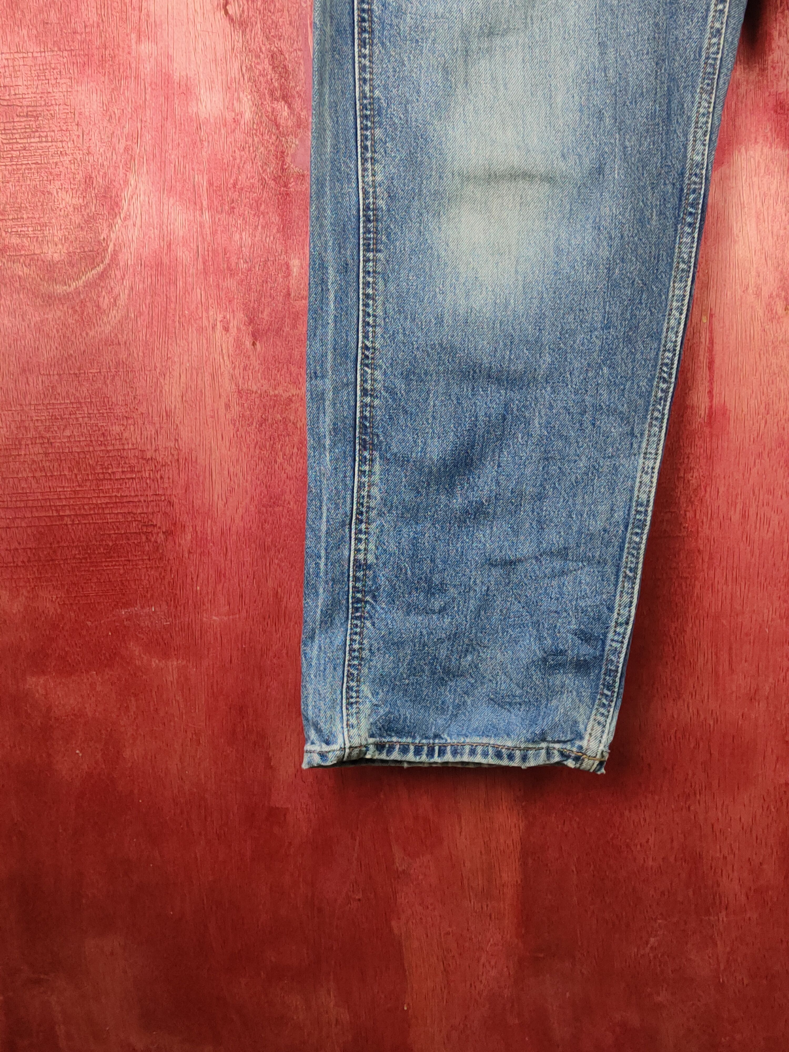 Japanese Brand Uniqlo Blue Faded Distressed Ripped Jeans #S1634 Size US 35 - 4 Thumbnail