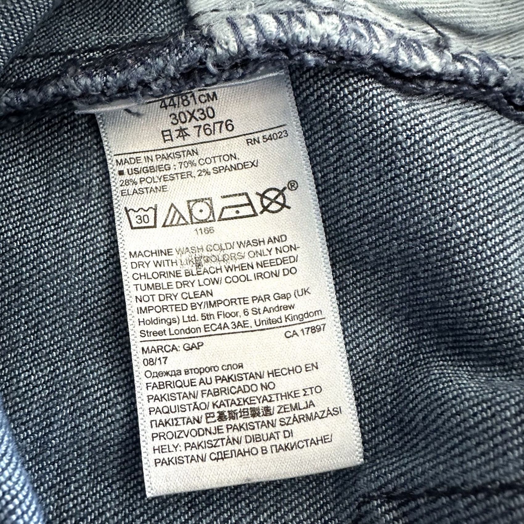 Gap Gap 1969 Jeans Men Slim 30 x 30 Blue Denim 5-Pocket Straight Jeans 1969 Gap Mens Slim Straight Jeans Blue/Denim 30in Inseam 30in Waist 38? Size US 38 / EU 54 - 7 Thumbnail