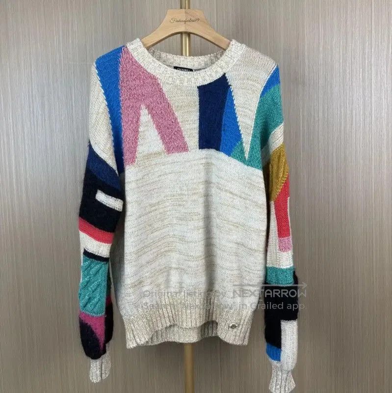 Chanel Chanel Colorblock Cashmere Sweater for Women . Size L / US 10 / IT 46 - 1 Thumbnail