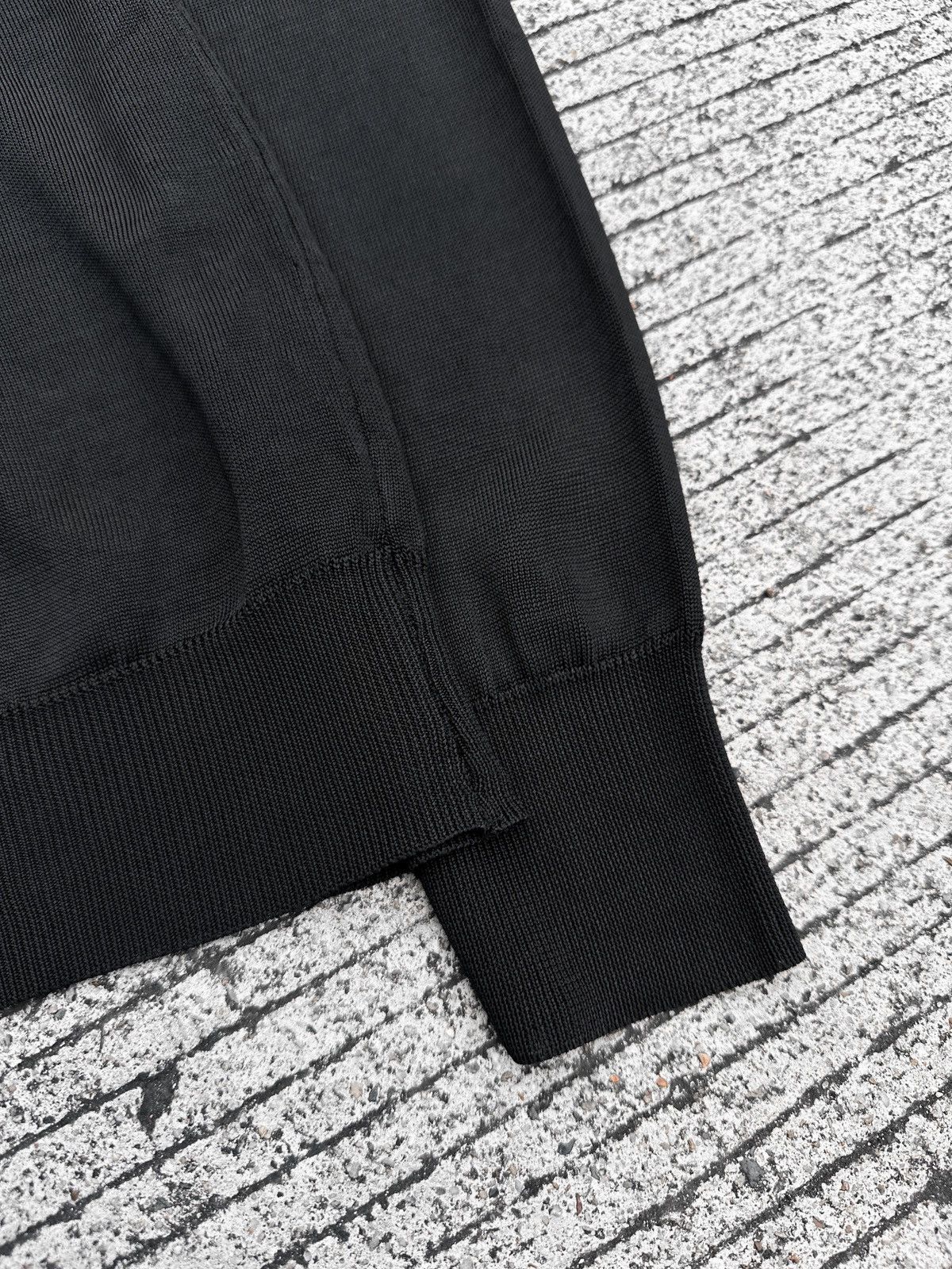 Maison Margiela Maison Margiela "Miss Deanna" Black Viscose Rayon Shirts Size US L / EU 52-54 / 3 - 10 Thumbnail