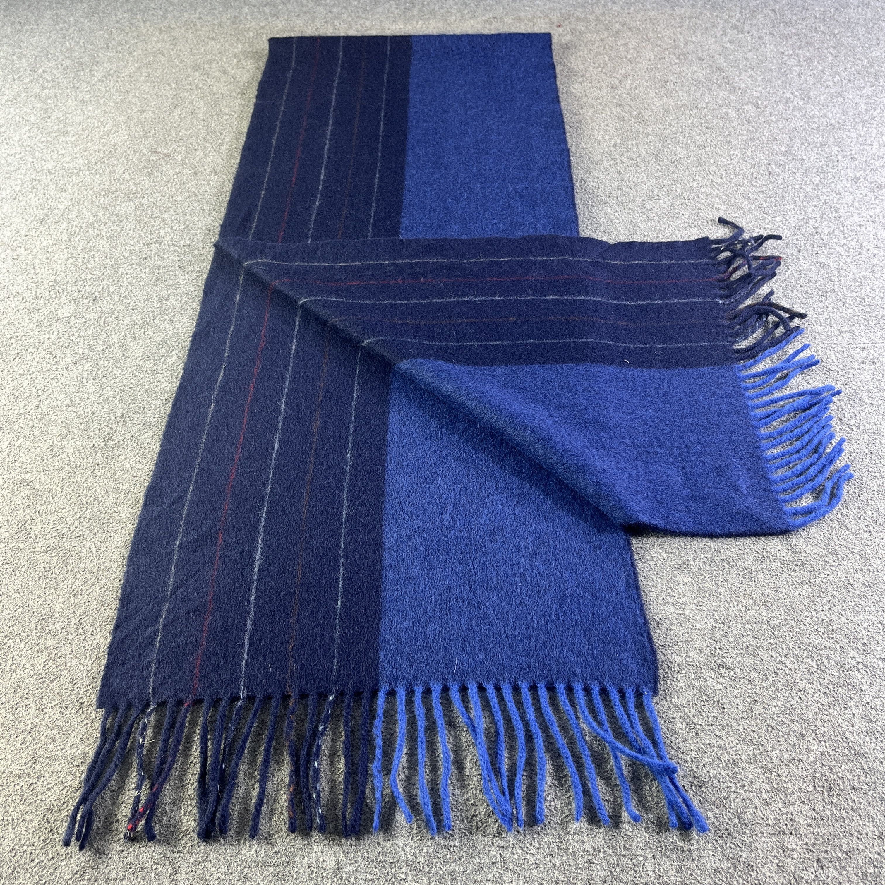 Aquascutum Aquasqutum Scarf / Muffler / Neckwear T1100 Size ONE SIZE - 3 Thumbnail