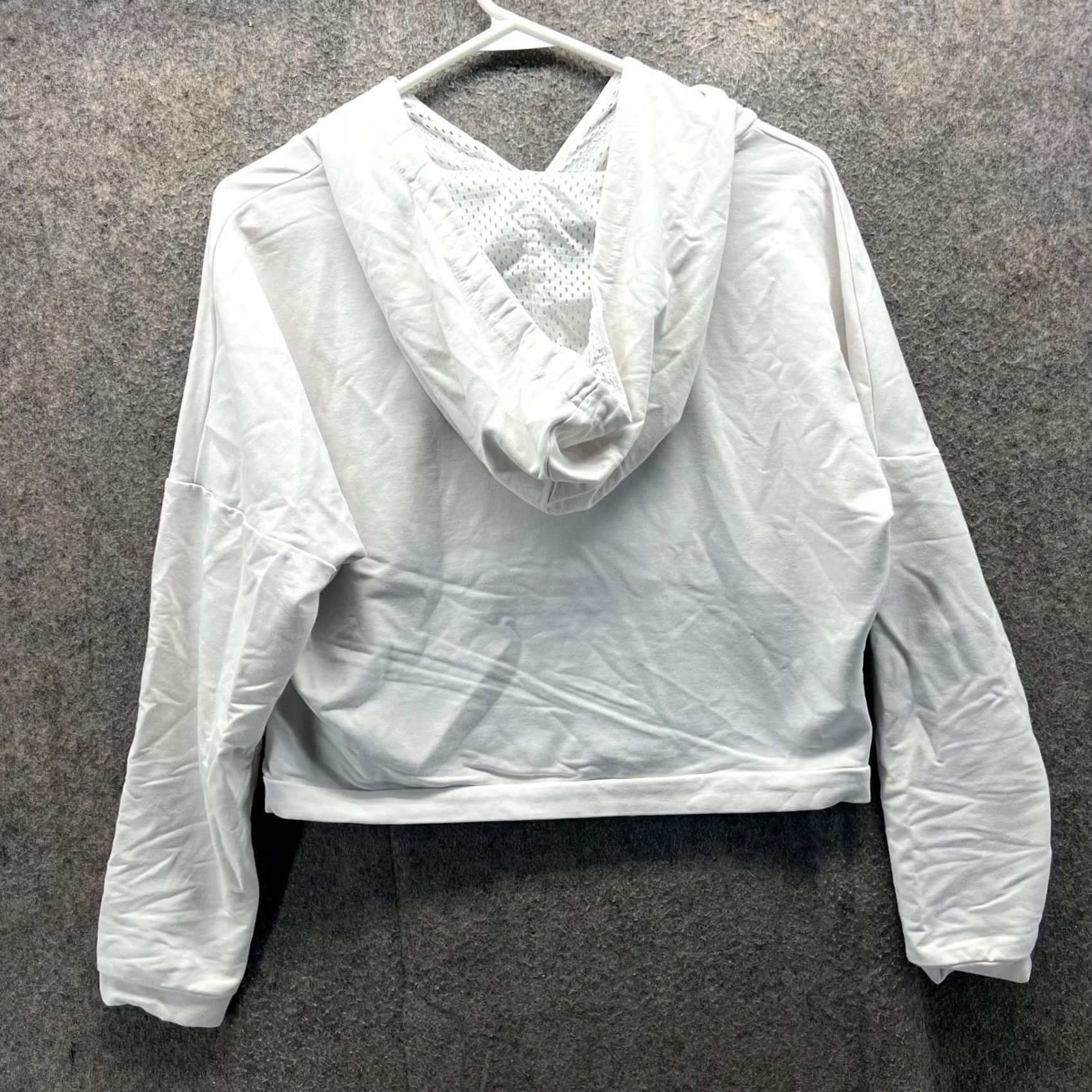 Puma PUMA Hoodie Womens XS White Logo Pullover Cropped Long Sleeve Jacket Winter Fall Activewear Crew Neck Size XS / US 0-2 / IT 36-38 - 6 Thumbnail