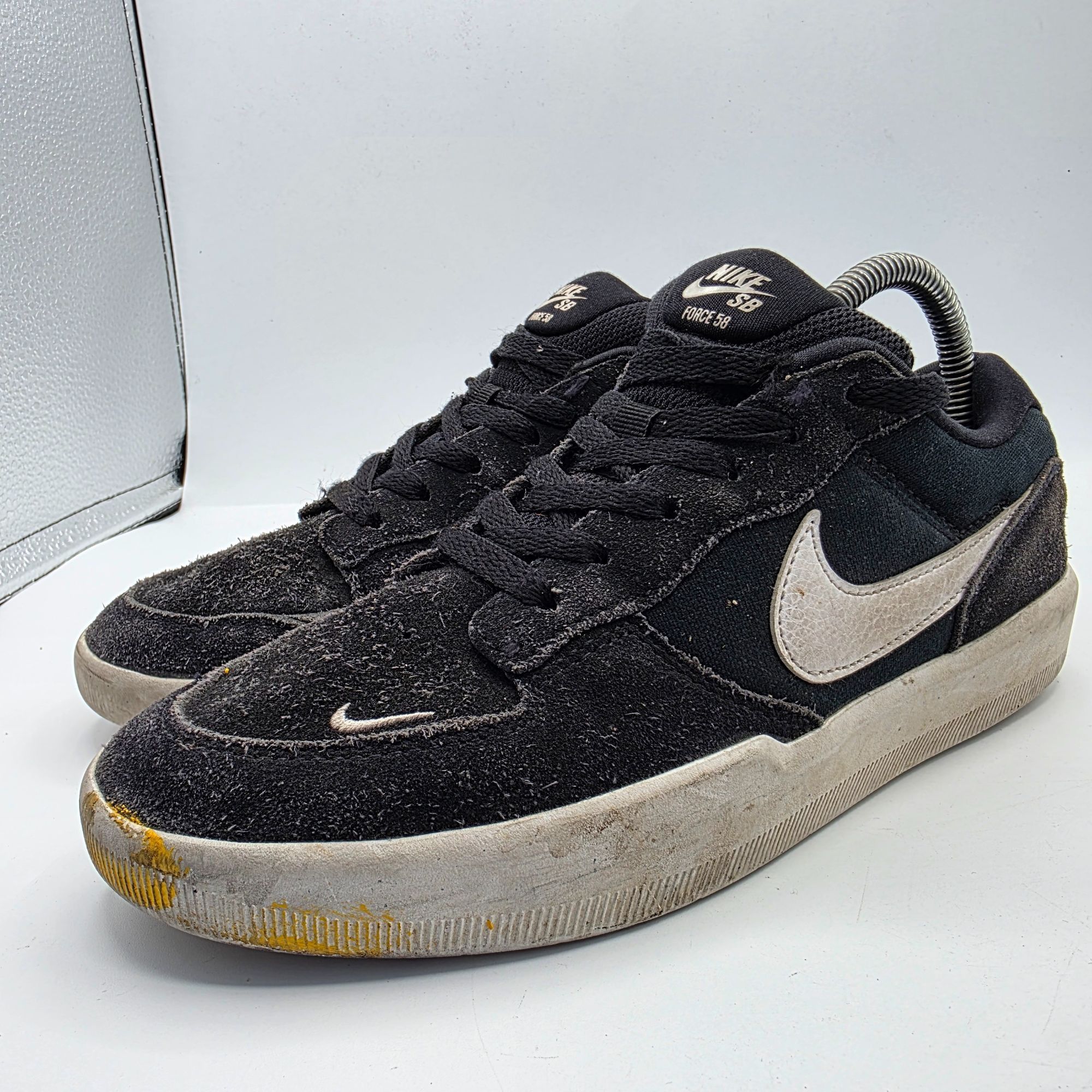 Nike Nike SB Force 58 Men Size 7 Black White Skateboard Skate Sho Size US 7 / EU 40 - 4 Thumbnail