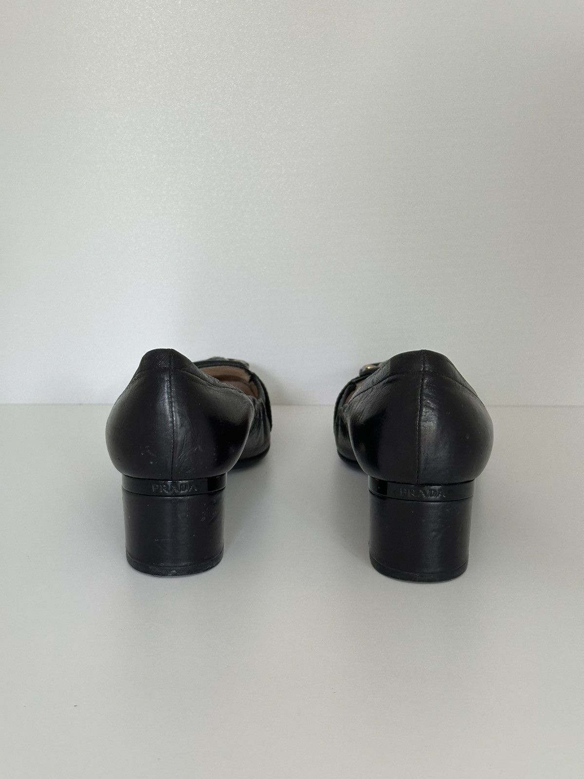 Prada Prada leather pumps heels Size US 7.5 / IT 37.5 - 4 Thumbnail