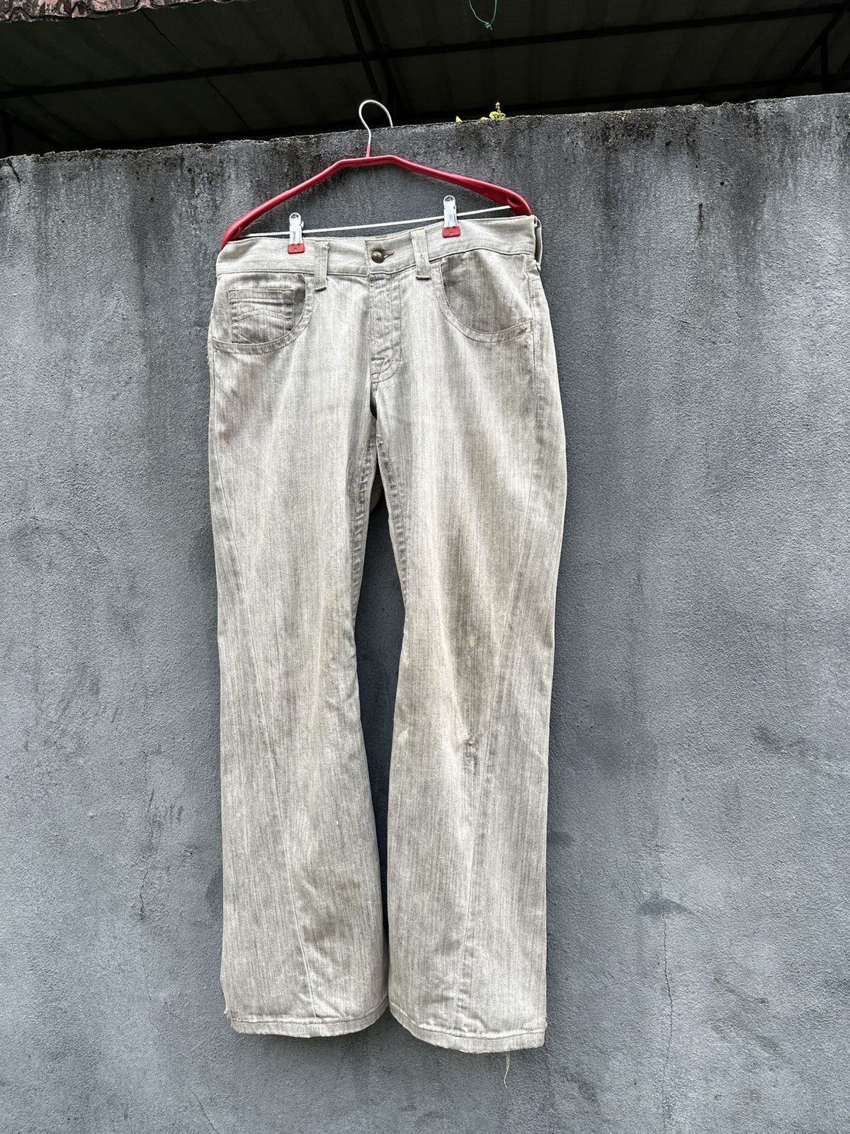 Emporio Armani 👹Vintage THRASHED Emporio Armani Baggy Flare Jeans Size US 33 - 2 Thumbnail