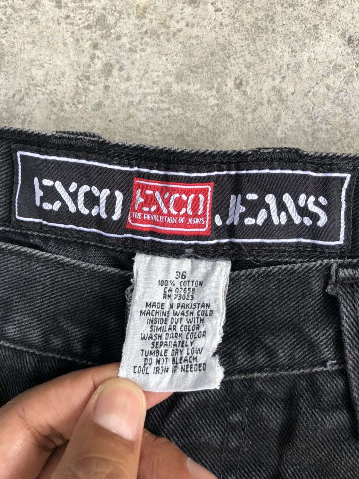 Japanese Brand Japanese Exco Baggy Jeans Embroidered Carpenter Distressed Size US 34 / EU 50 - 19 Thumbnail