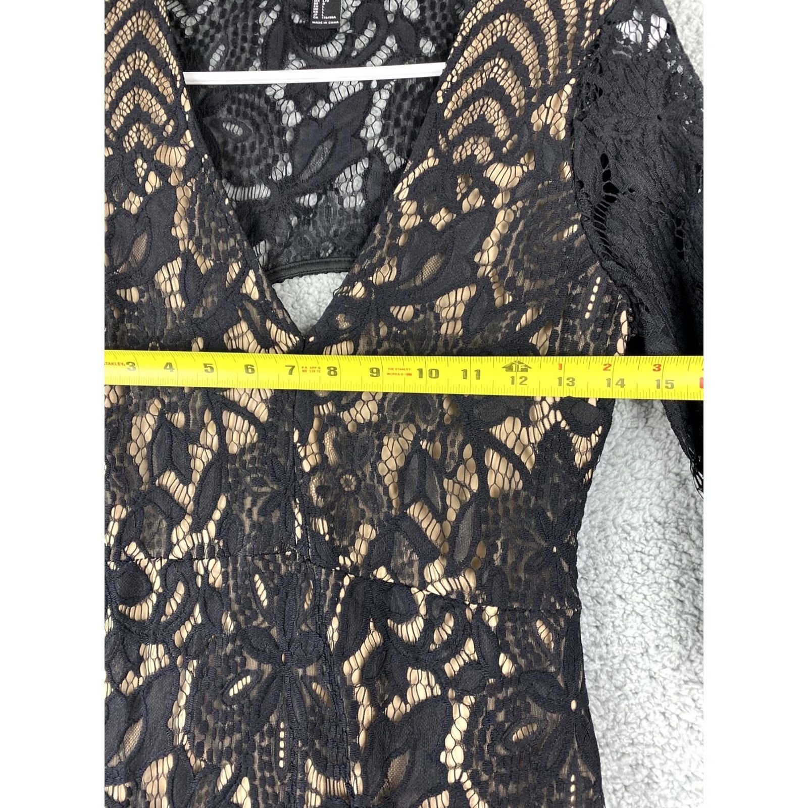 Forever 21 FOREVER 21 Dress Black Knit Sheath Lace Trim 3/4 Sleeve Women’s Large L Knee Length V-Neck Pullover Casual Knit Machine Washable Black Womens Size L / US 10 / IT 46 - 6 Thumbnail