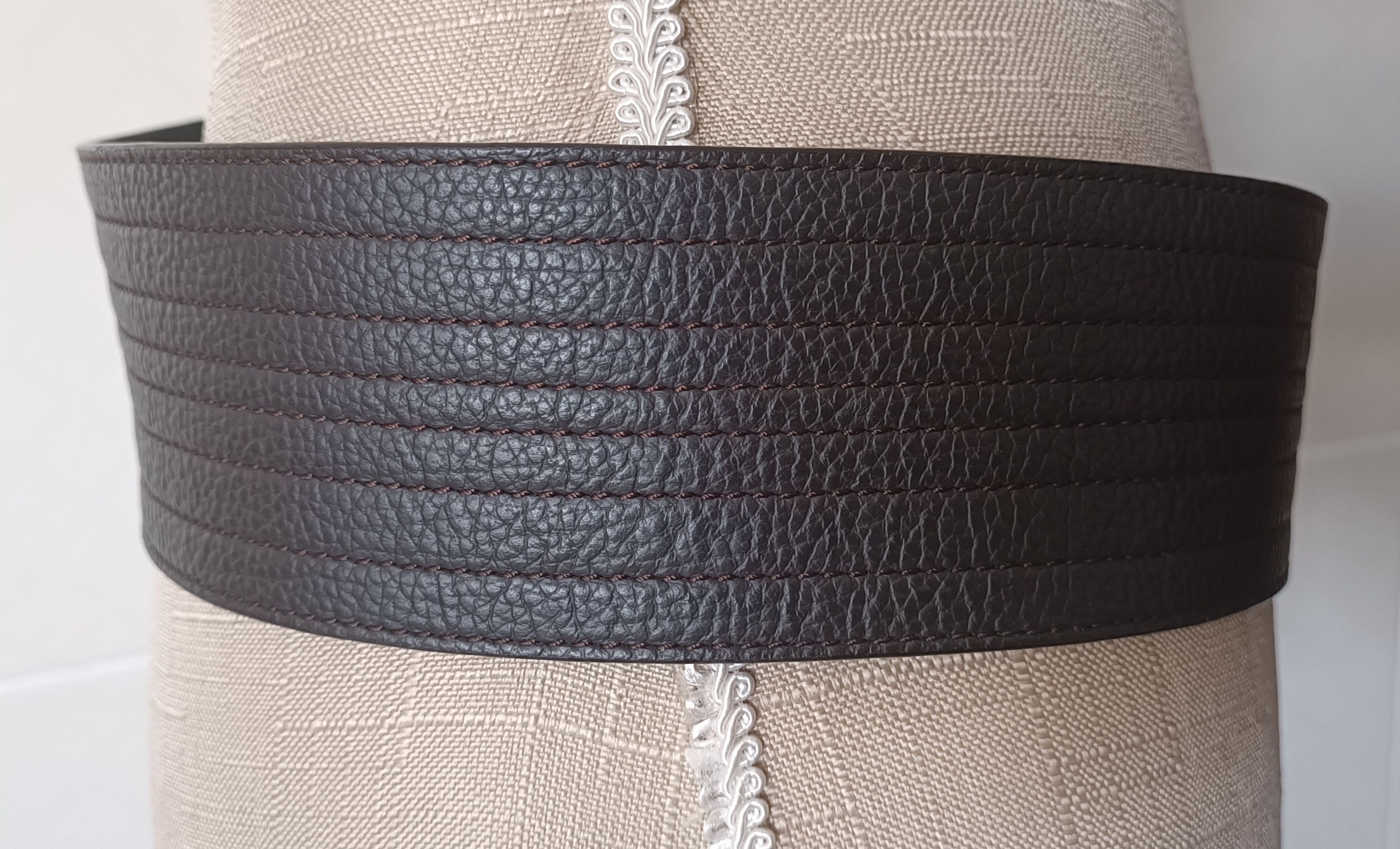 Jean Paul Gaultier 2 overlapping belts in dark brown leather Size ONE SIZE - 8 Thumbnail