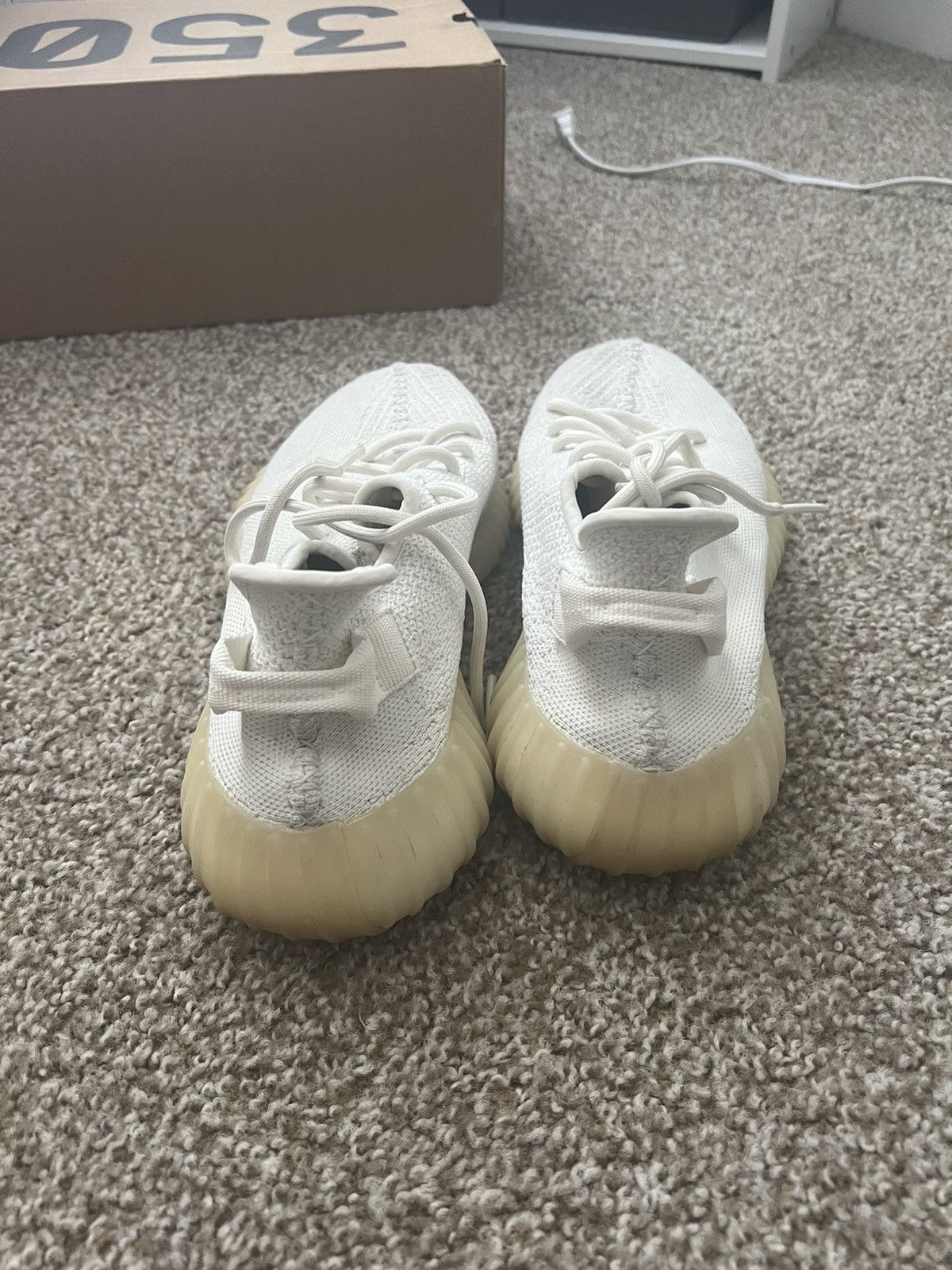 Designer × Yeezy Used Cream yeezy Size US 10 / EU 43 - 3 Thumbnail