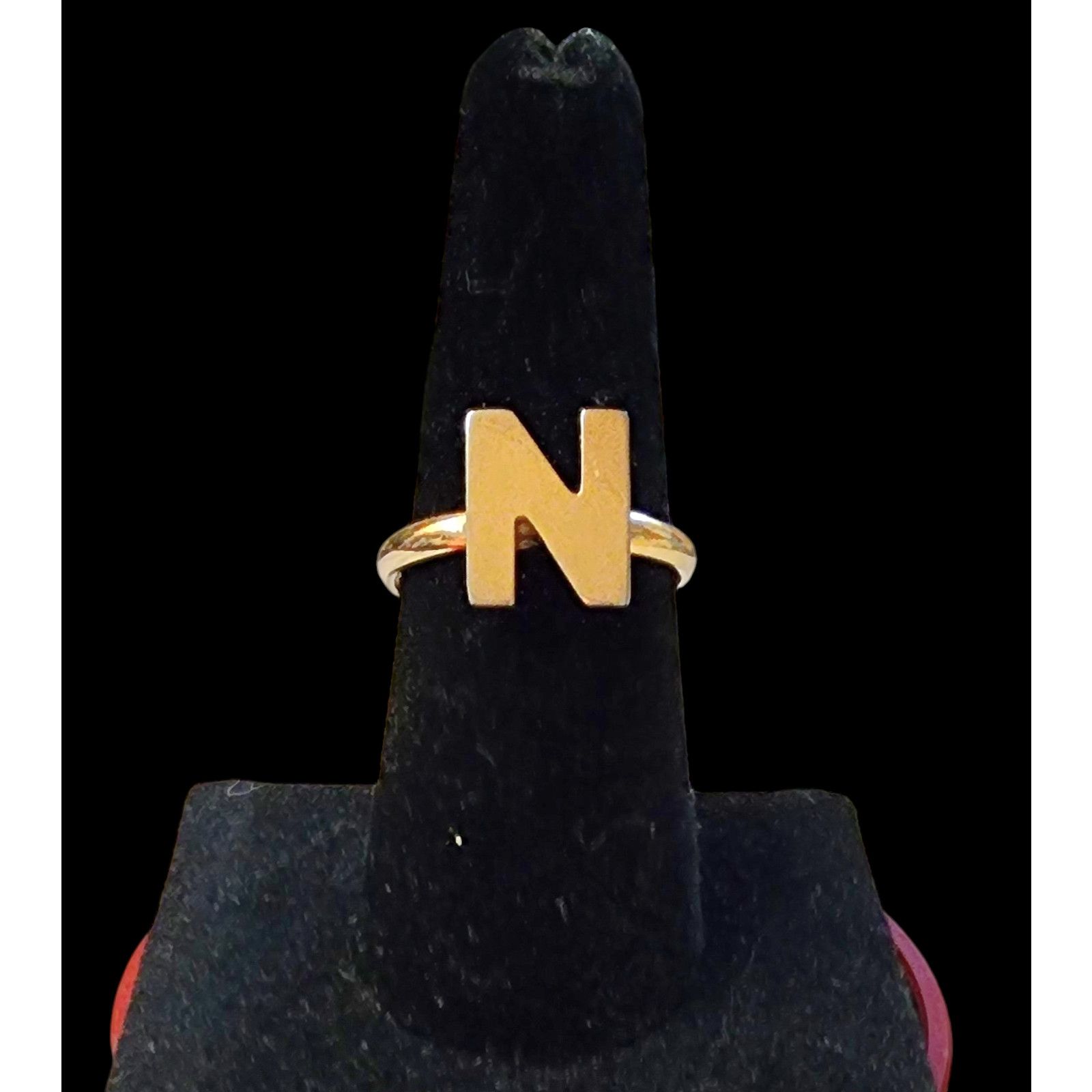 The Unbranded Brand Vintage gold-tone adjustable letter N ring size 7.5 Size ONE SIZE - 2 Thumbnail
